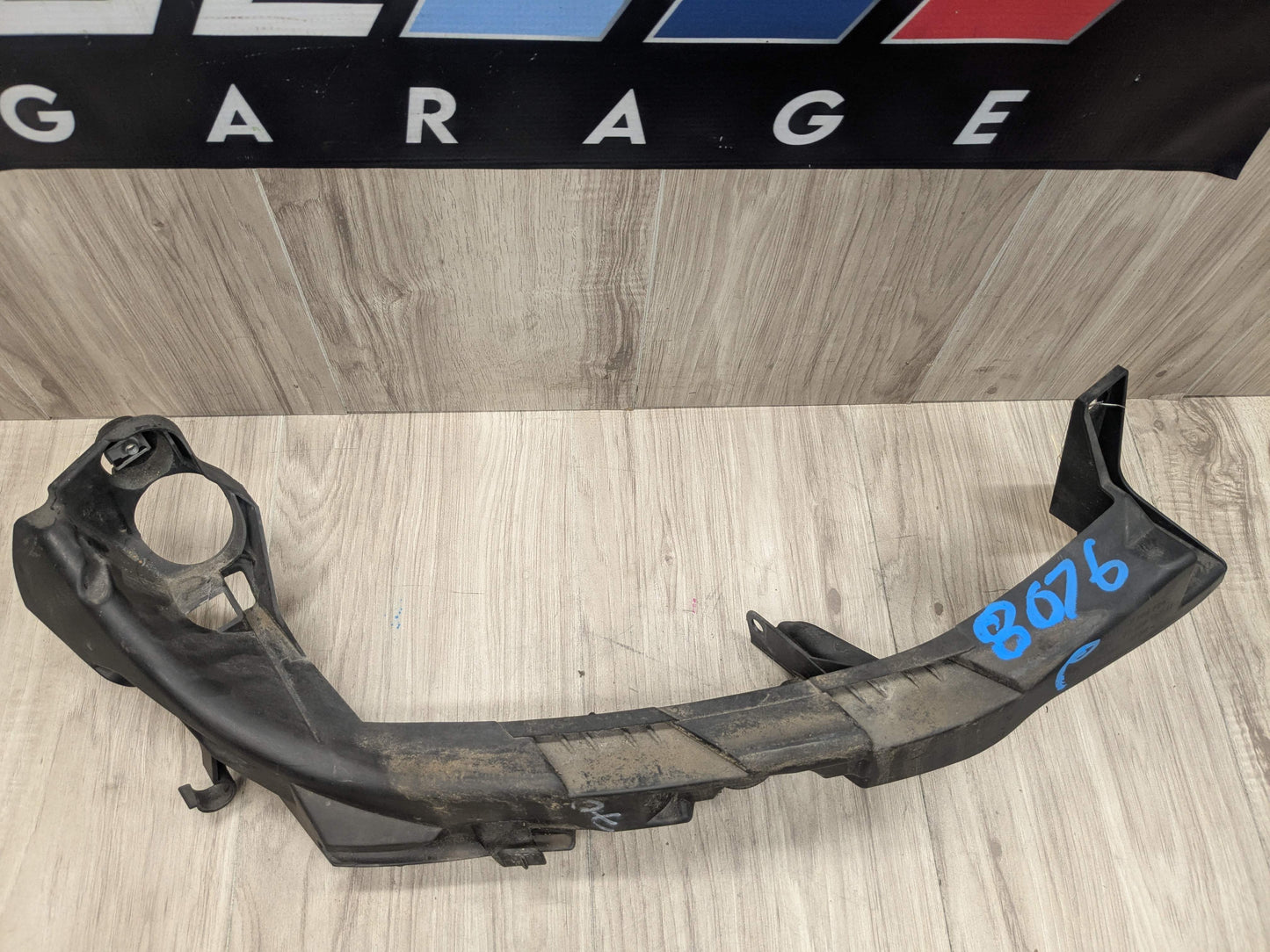 07-10 OEM BMW E92 E93 328 335 Right Passenger Headlight Bracket Carrier Mount