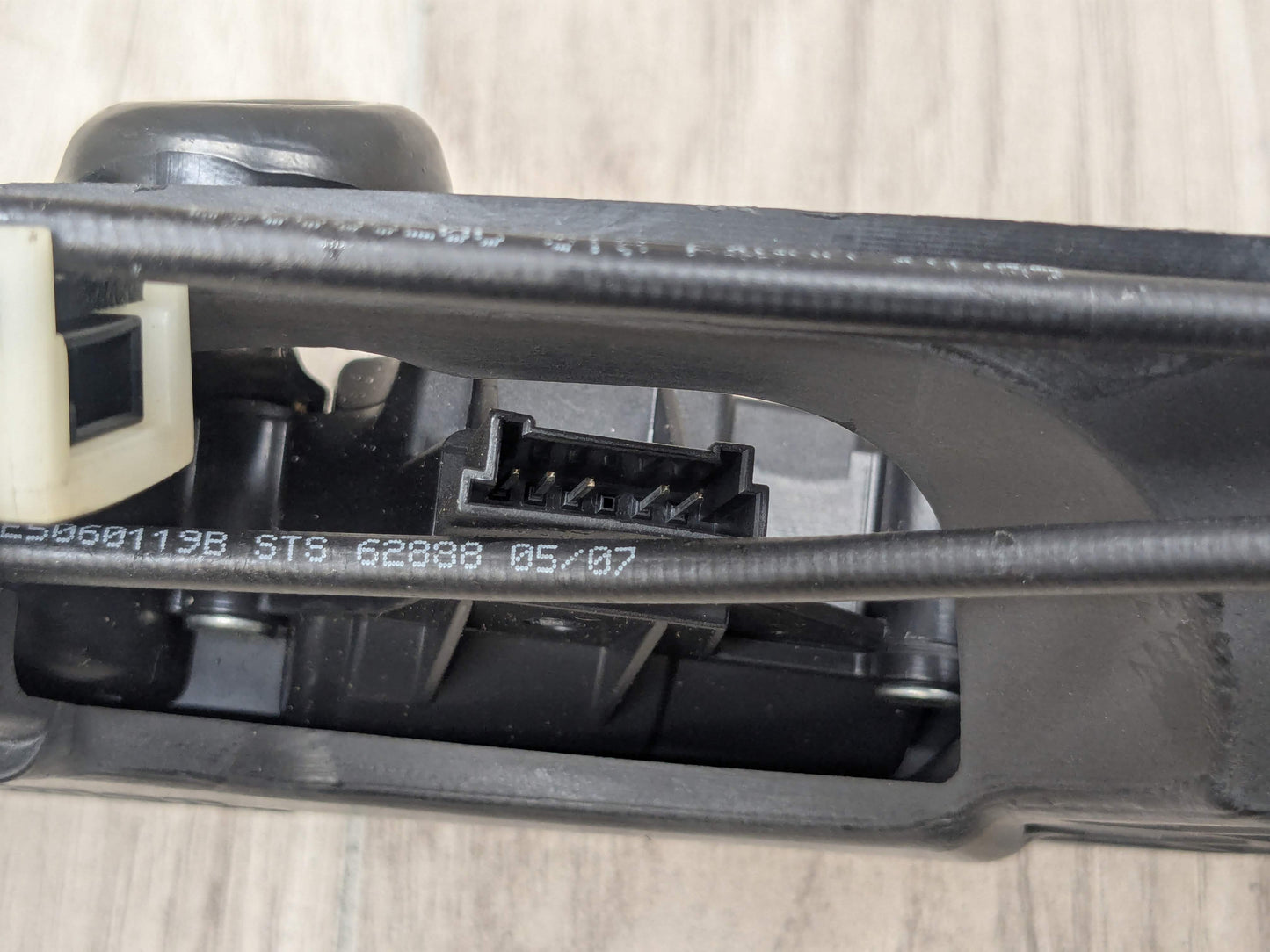 OEM BMW E93 F33 F83 M4 Convertible Trunk Lid Lock Latch Mechanism Assembly