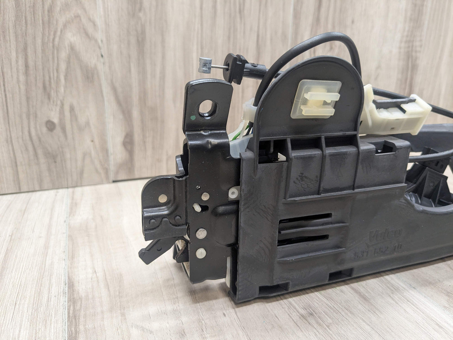 OEM BMW E93 F33 F83 M4 Convertible Trunk Lid Lock Latch Mechanism Assembly