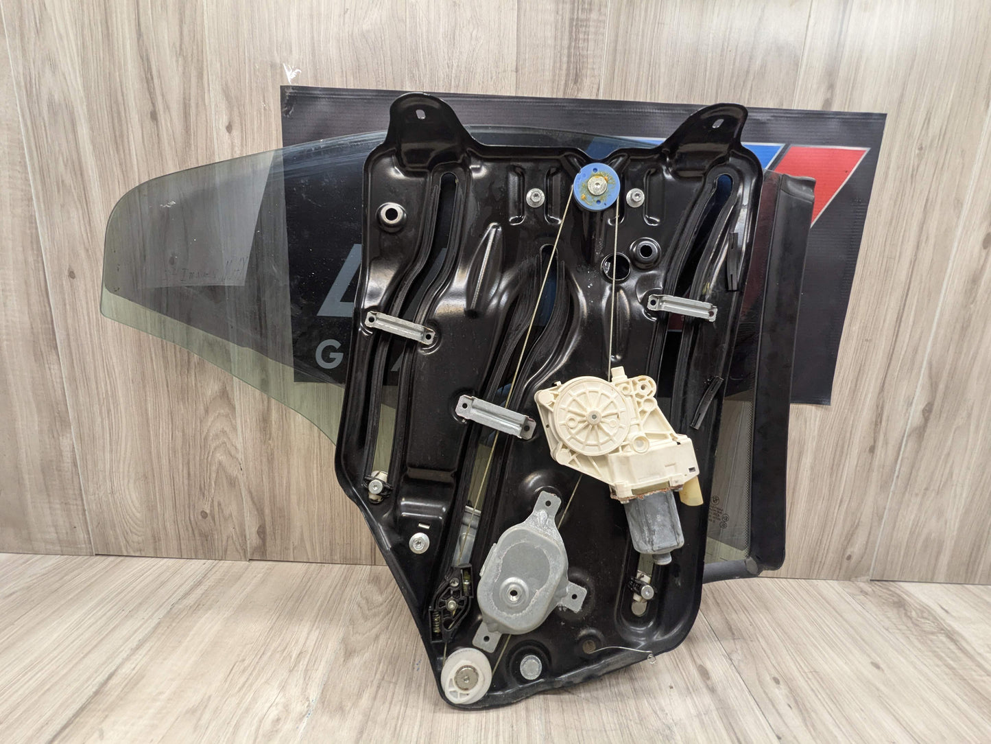 07-13 OEM BMW E93 328 335 M3 Convertible Rear Left Driver Window Regulator Glass