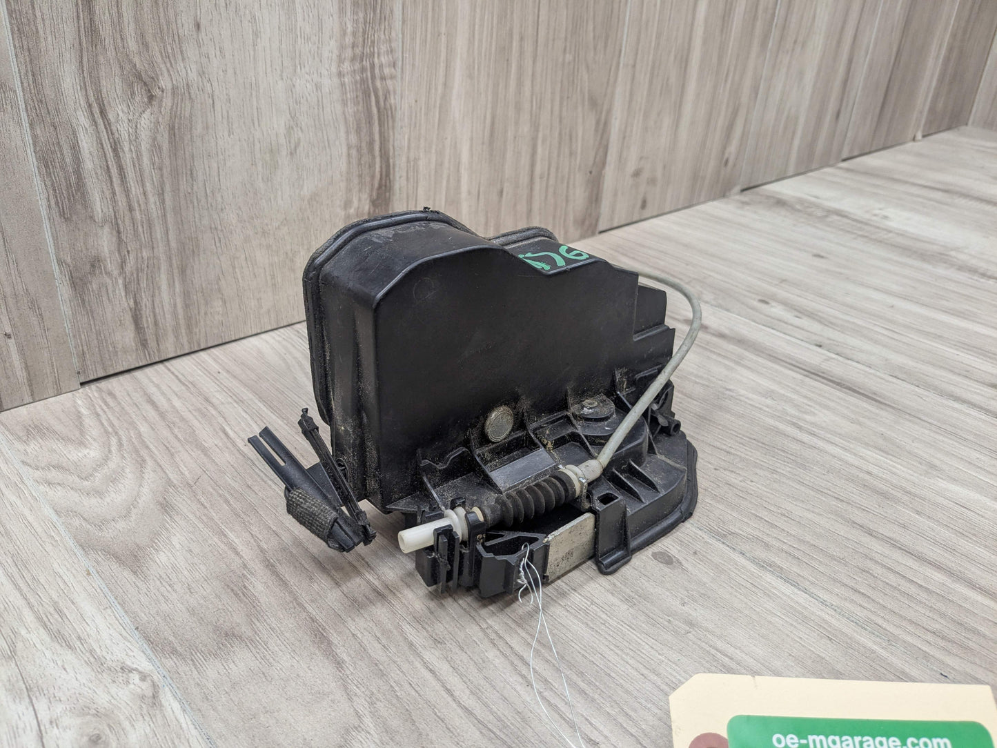 OEM BMW E70 E82 E90 F02 F10 F30 F80 FRONT LEFT DRIVER Door Lock Latch Actuator