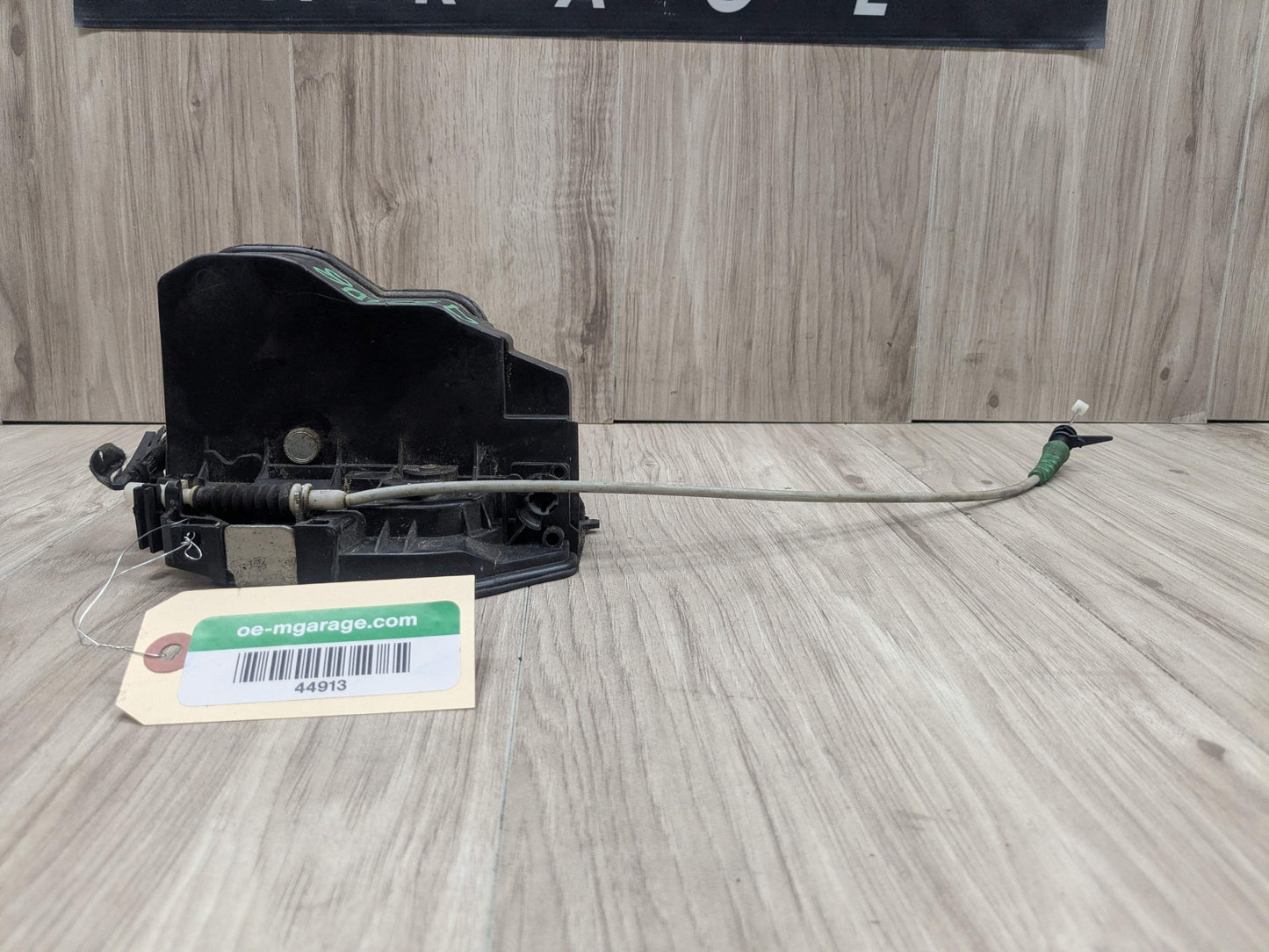 OEM BMW E70 E82 E90 F02 F10 F30 F80 FRONT LEFT DRIVER Door Lock Latch Actuator