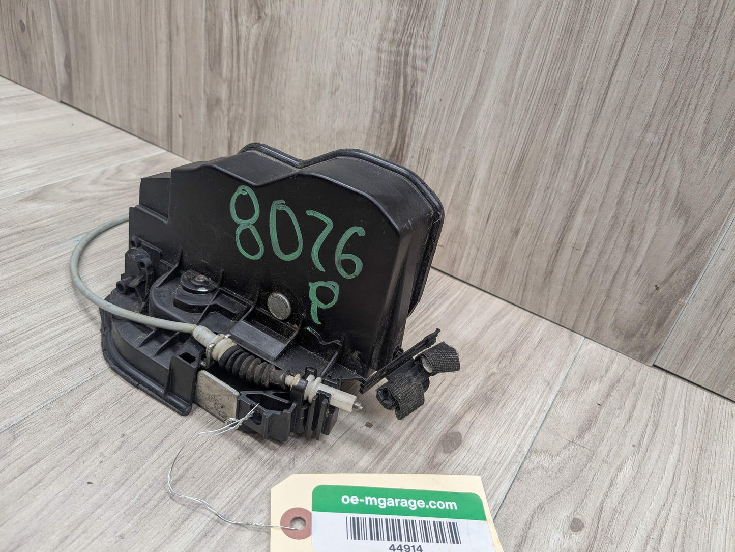 OEM BMW E82 E90 F23 F30 F32 E60 F01 M4 X6 REAR RIGHT Door Lock Latch Actuator