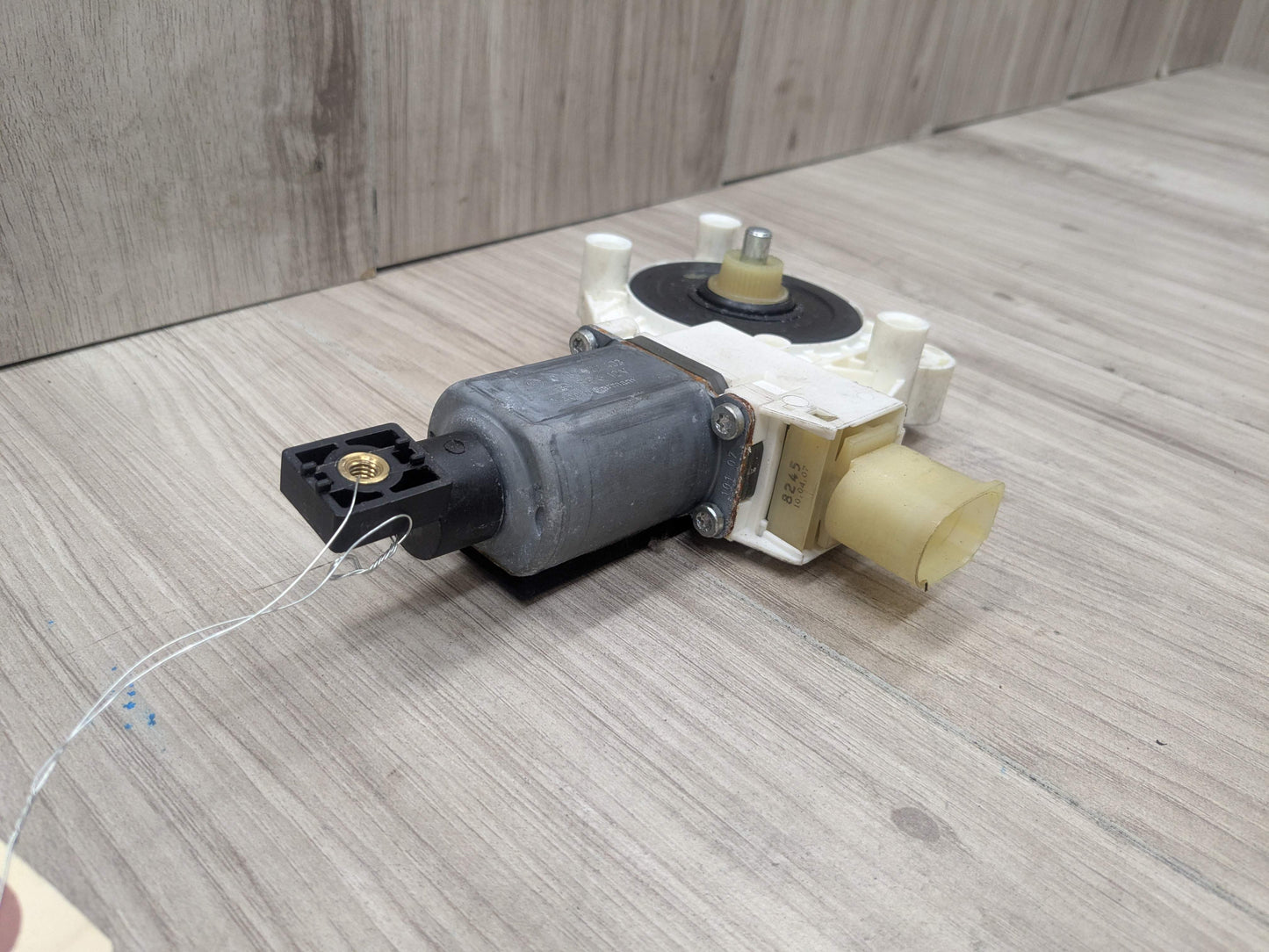 07-16 OEM BMW E89 E92 E93 328 335 M3 SIDE Door Window Regulator Motor