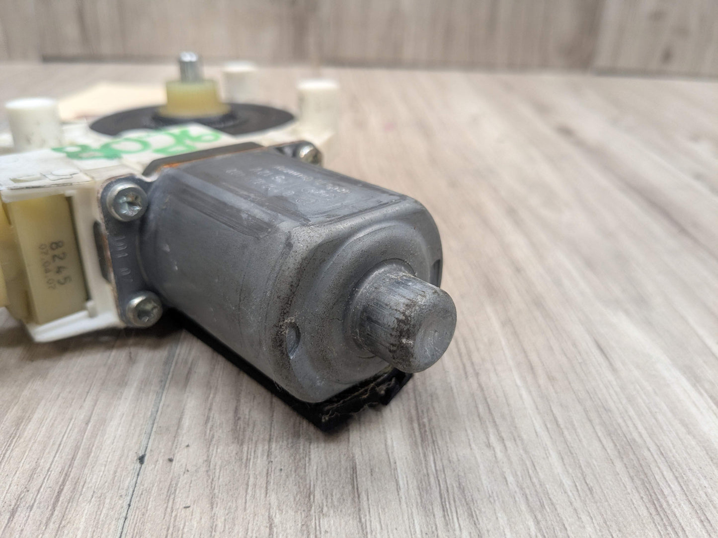 07-16 OEM BMW E89 E92 E93 328 335 M3 SIDE Door Window Regulator Motor