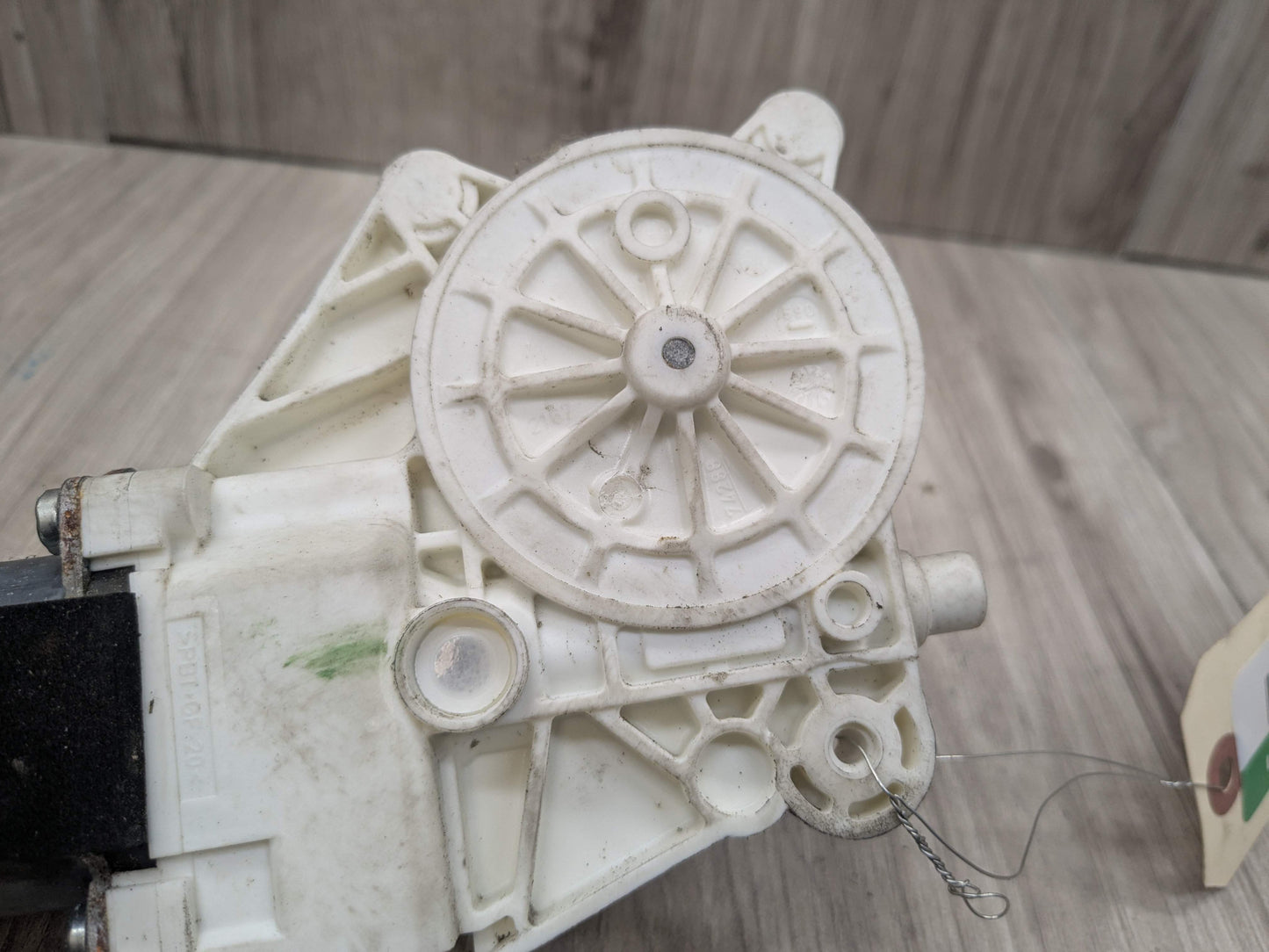 07-16 OEM BMW E89 E92 E93 328 335 M3 SIDE Door Window Regulator Motor