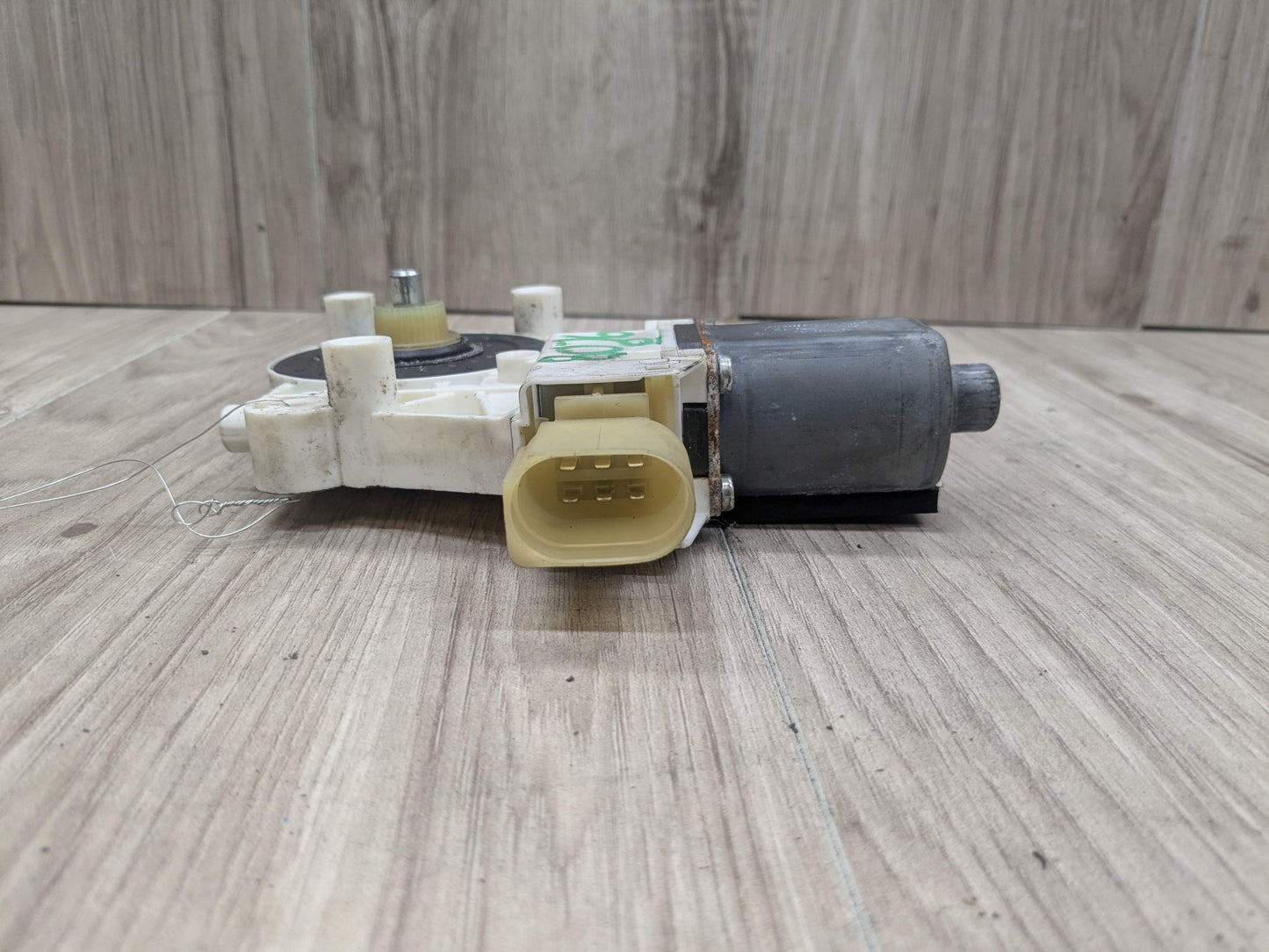 07-16 OEM BMW E89 E92 E93 328 335 M3 SIDE Door Window Regulator Motor