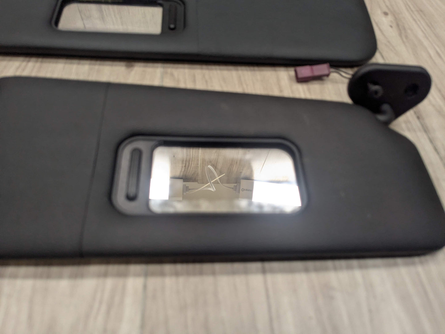 07-13 OEM BMW E88 E93 128 328 335 M3 Convertible Sun Visor Black Pair SET