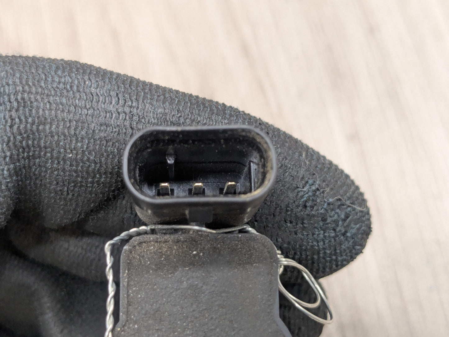 OEM BMW E82 E88 E90 E92 E93 335 M3 Bumper Parking PDC Ultrasonic Sensor Silver