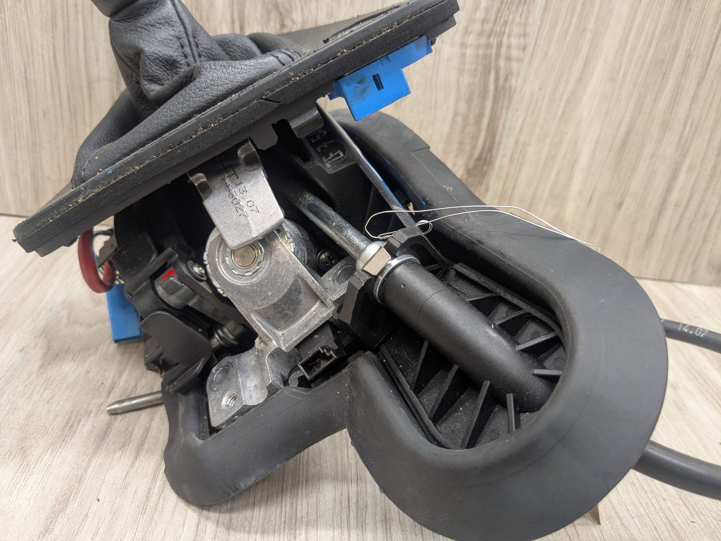 OEM BMW E90 E92 E93 328 Automatic Transmission Shifter Gear Selector N51 N52