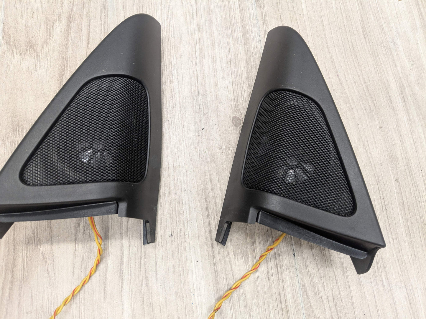 07-13 OEM BMW E92 E93 335 M3 Front Left Right Door Tweeter Speaker Cover SET