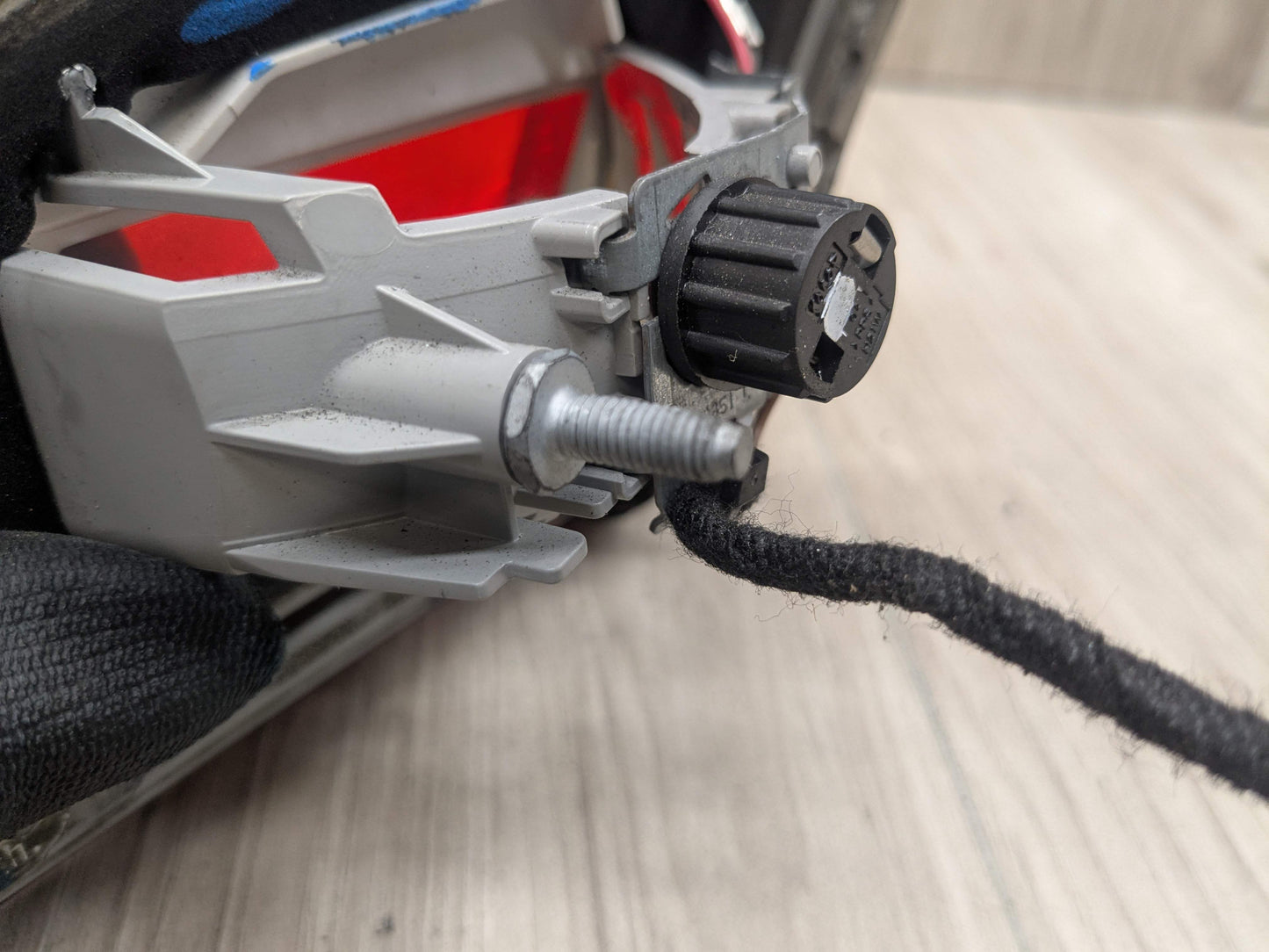 07-10 OEM BMW E93 328 335 M3 CONVERTIBLE Rear Left Driver Inner Trunk Tail Light