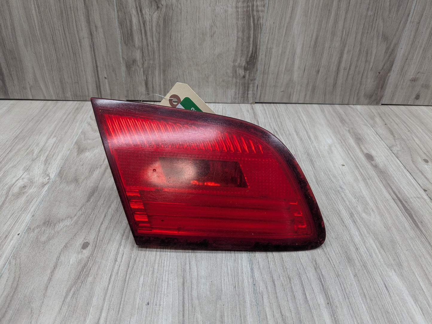 07-10 OEM BMW E93 328 335 M3 CONVERTIBLE Rear Left Driver Inner Trunk Tail Light