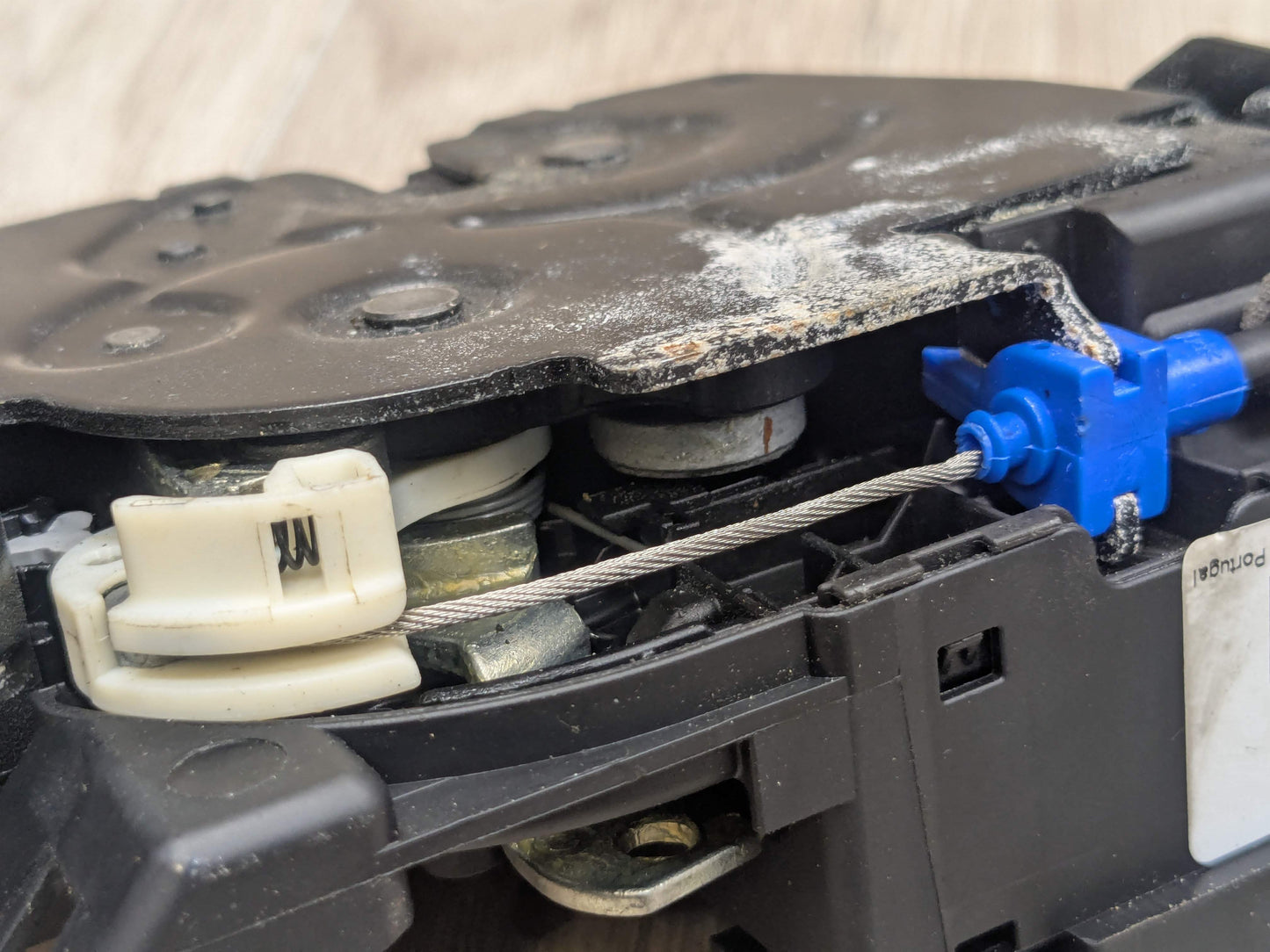 11-17 OEM BMW F25 X3 Trunk Liftgate Hatchback Power Lock Latch Actuator