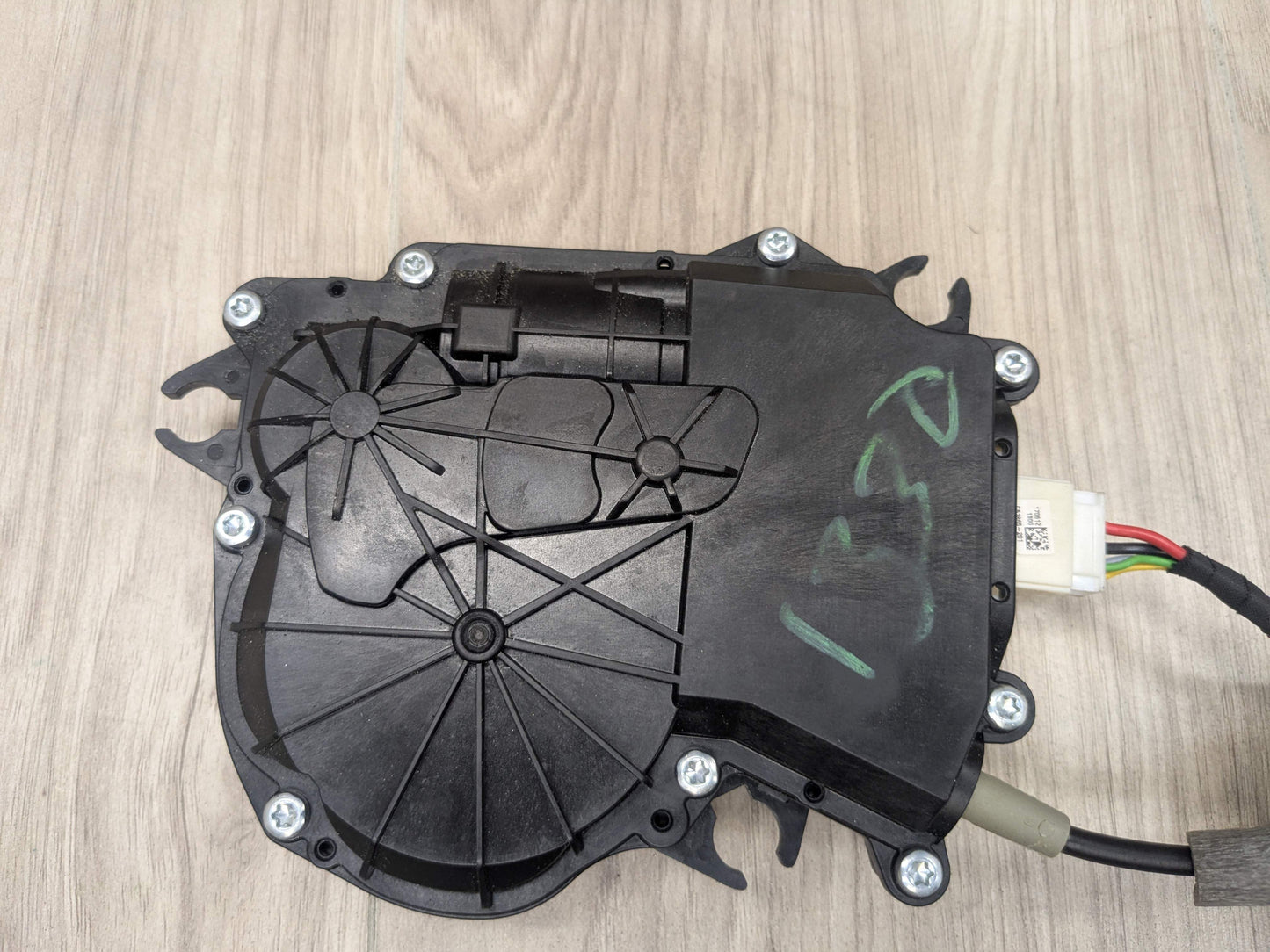 11-17 OEM BMW F25 X3 Trunk Liftgate Hatchback Power Lock Latch Actuator