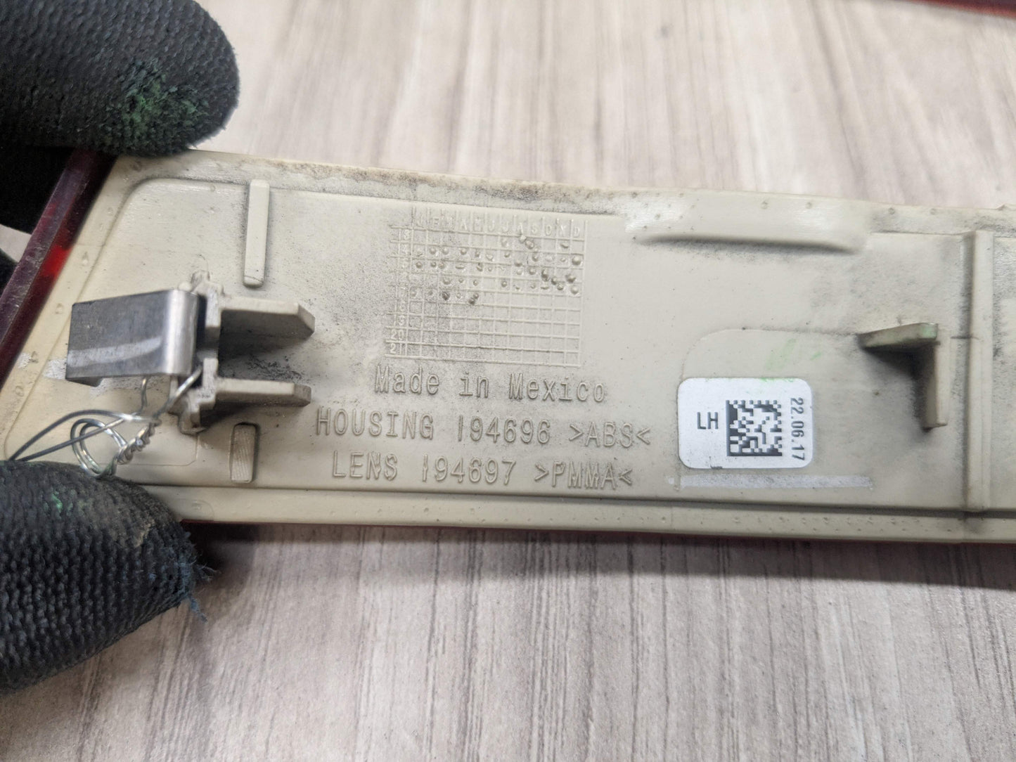 11-17 OEM BMW F25 X3 Rear Bumper Left Right Side Reflector Marker Light PAIR