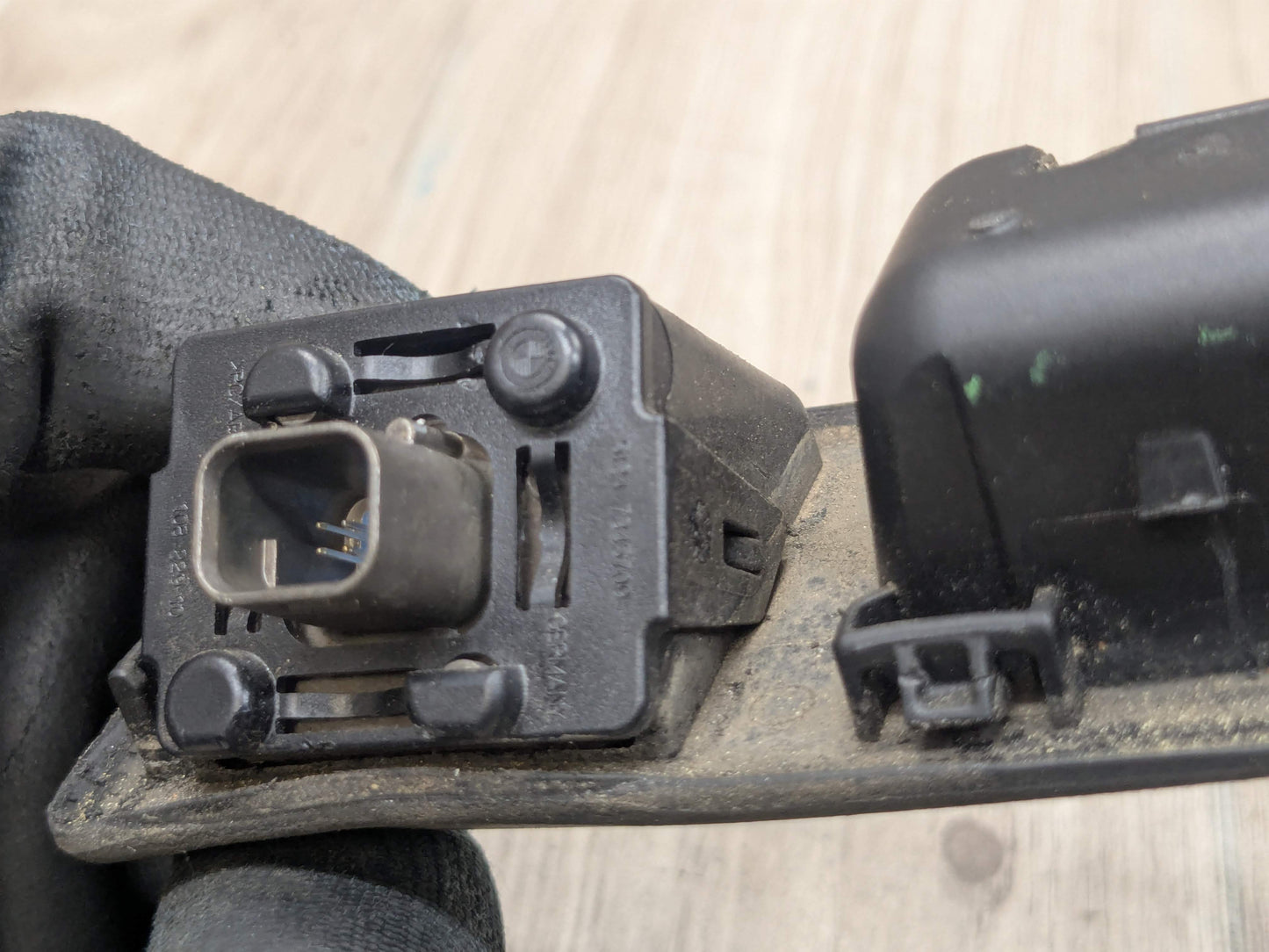 OEM BMW F15 F22 F23 F87 F85 M2 Rear View Reverse Back Up Camera Cover Trim