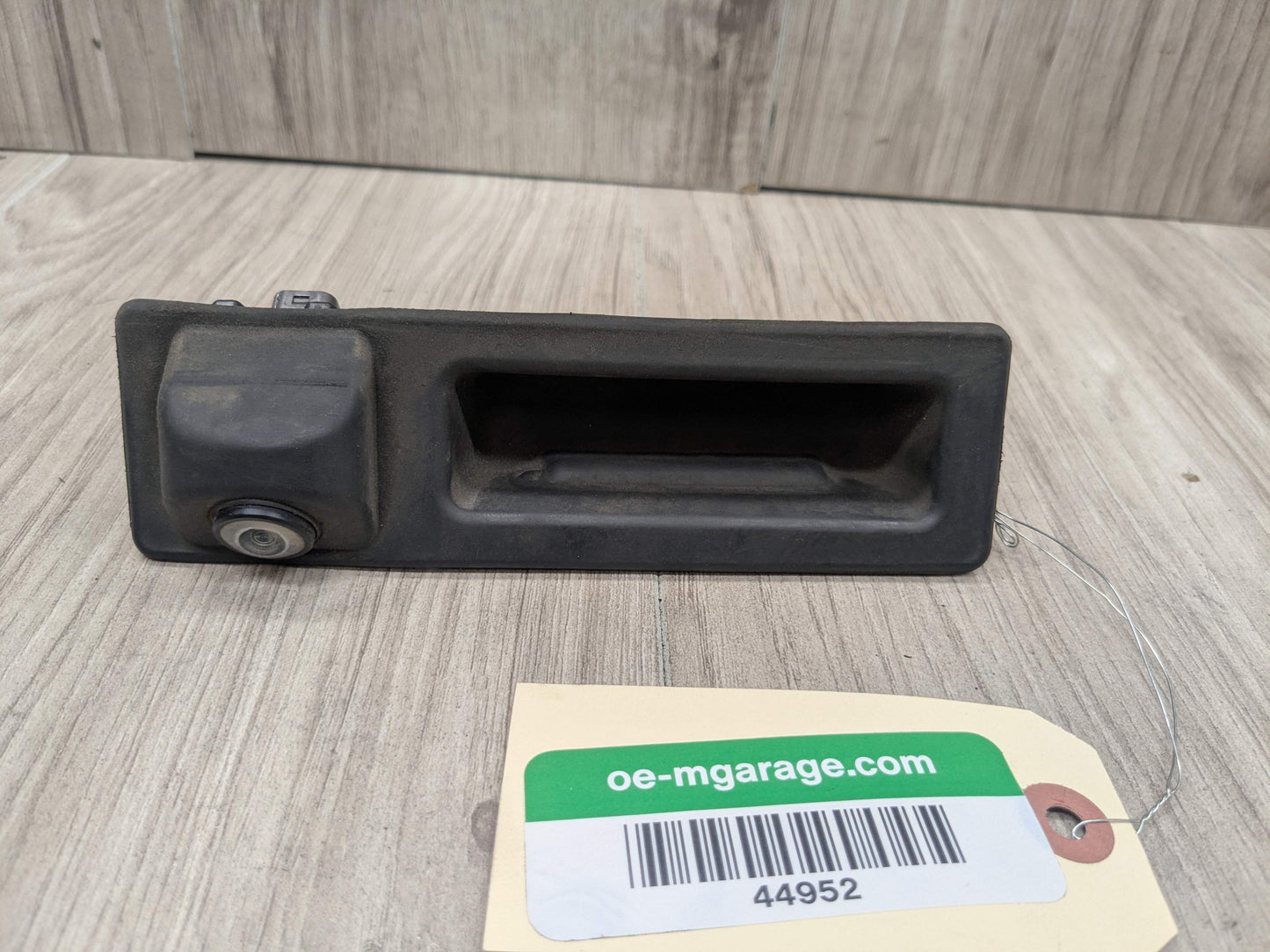 OEM BMW F15 F22 F23 F87 F85 M2 Rear View Reverse Back Up Camera Cover Trim