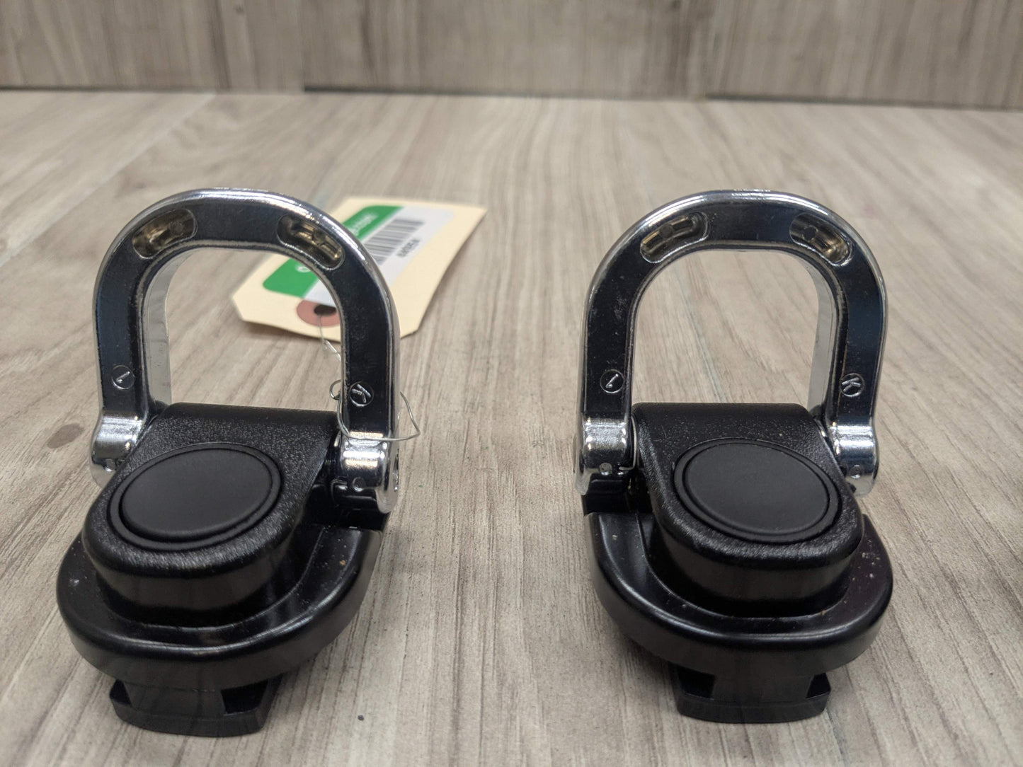 OEM BMW E70 E83 F15 F25 G01 X3 X5 Trunk Cargo Latch Tie Down Hook Clasp Ring (4)