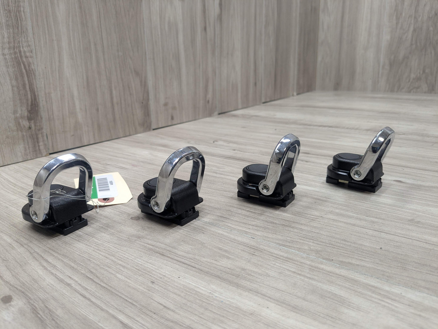 OEM BMW E70 E83 F15 F25 G01 X3 X5 Trunk Cargo Latch Tie Down Hook Clasp Ring (4)