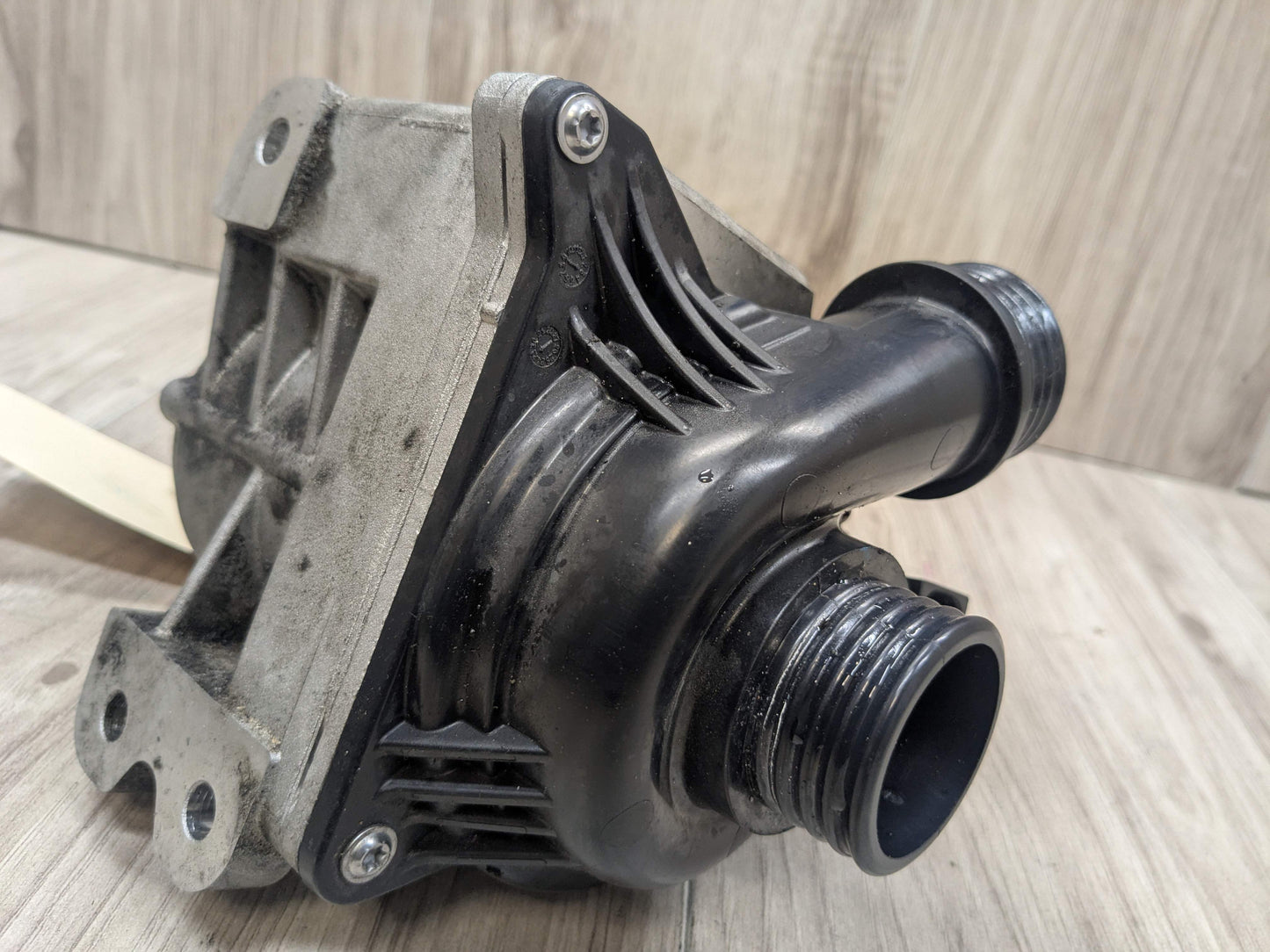 OEM BMW E70 E82 E90 F01 F10 Engine N54 N55 Auxiliary Electric Water Pump Cooling