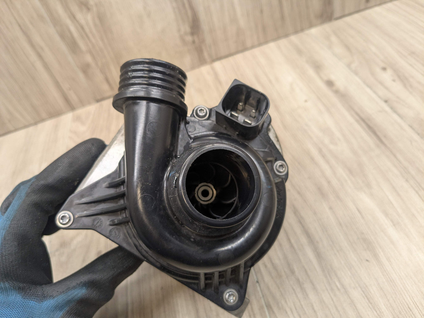 OEM BMW E70 E82 E90 F01 F10 Engine N54 N55 Auxiliary Electric Water Pump Cooling