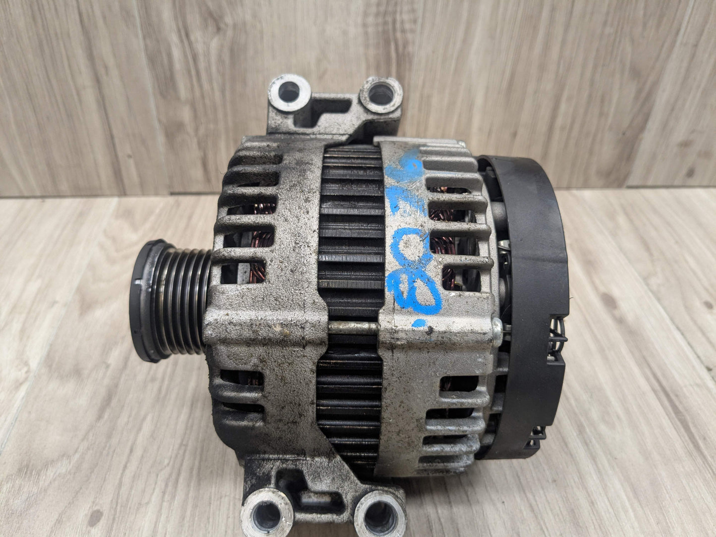 OEM BMW E82 E88 E90 E92 E93 135 335 N54 Charging Alternator Generator 180A