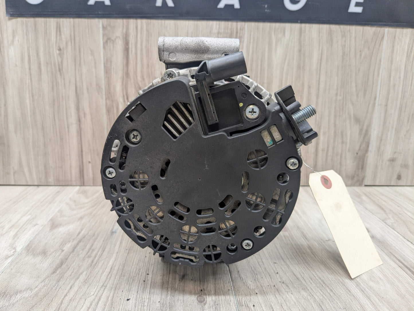 OEM BMW E82 E88 E90 E92 E93 135 335 N54 Charging Alternator Generator 180A