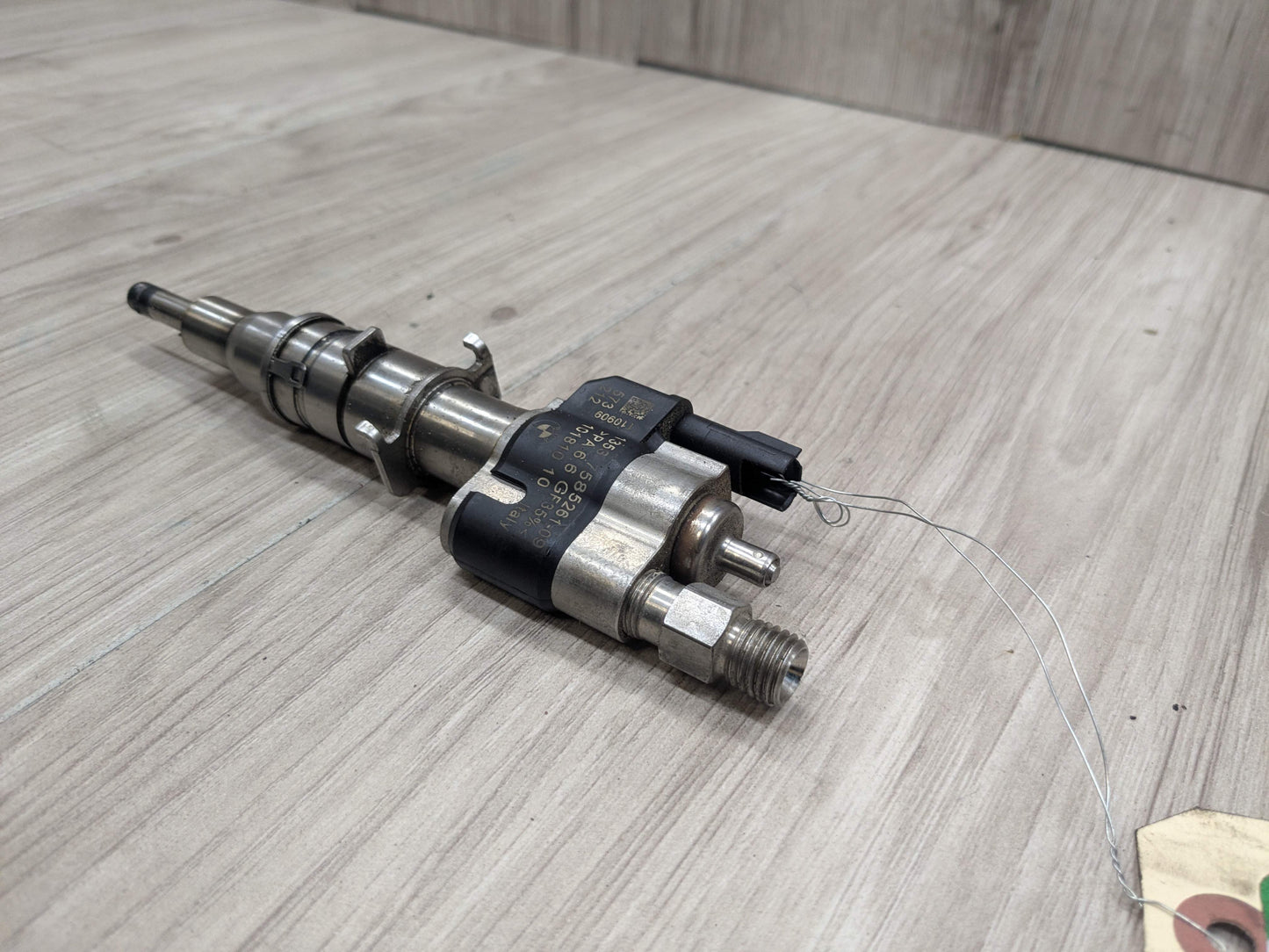 OEM BMW E82 E90 E92 F02 F10 Engine N54 N63 High Pressure Fuel Injector INDEX 09