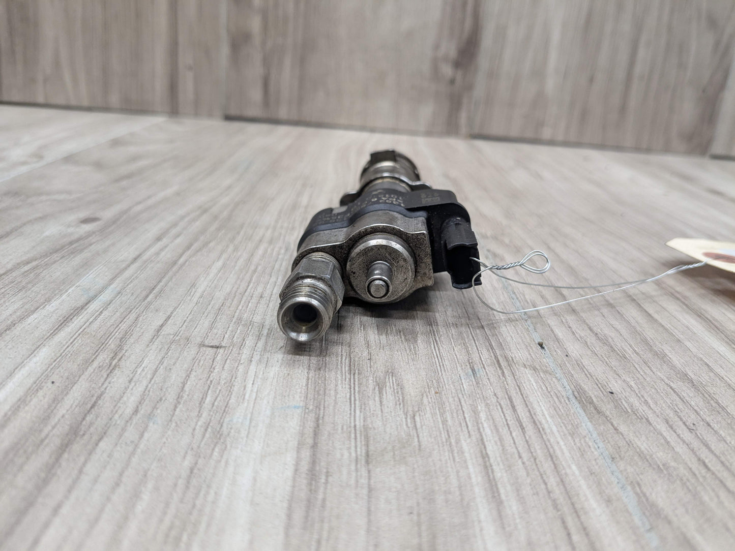 BMW E90 E92 E93 F10 F12 F01 Engine N63 N54 High Pressure Fuel Injector INDEX 02