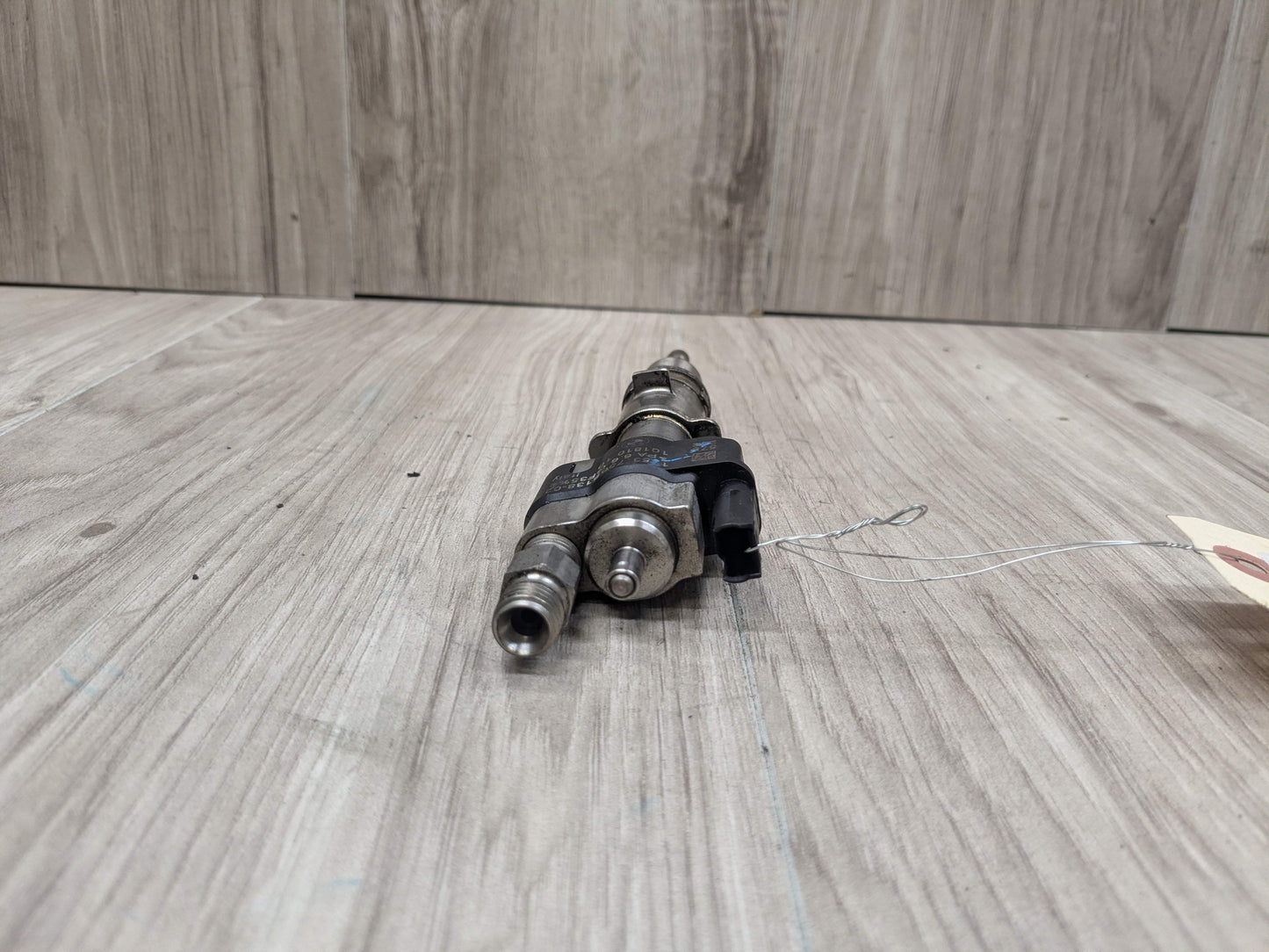 BMW E90 E92 E93 F10 F12 F01 Engine N63 N54 High Pressure Fuel Injector INDEX 02