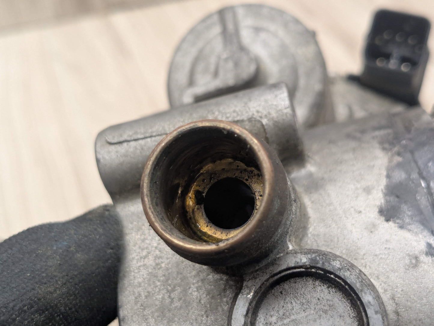 OEM BMW E60 E71 E82 E88 E89 E90 E92 E93 F01 F02 135 335 Engine N54 Throttle Body