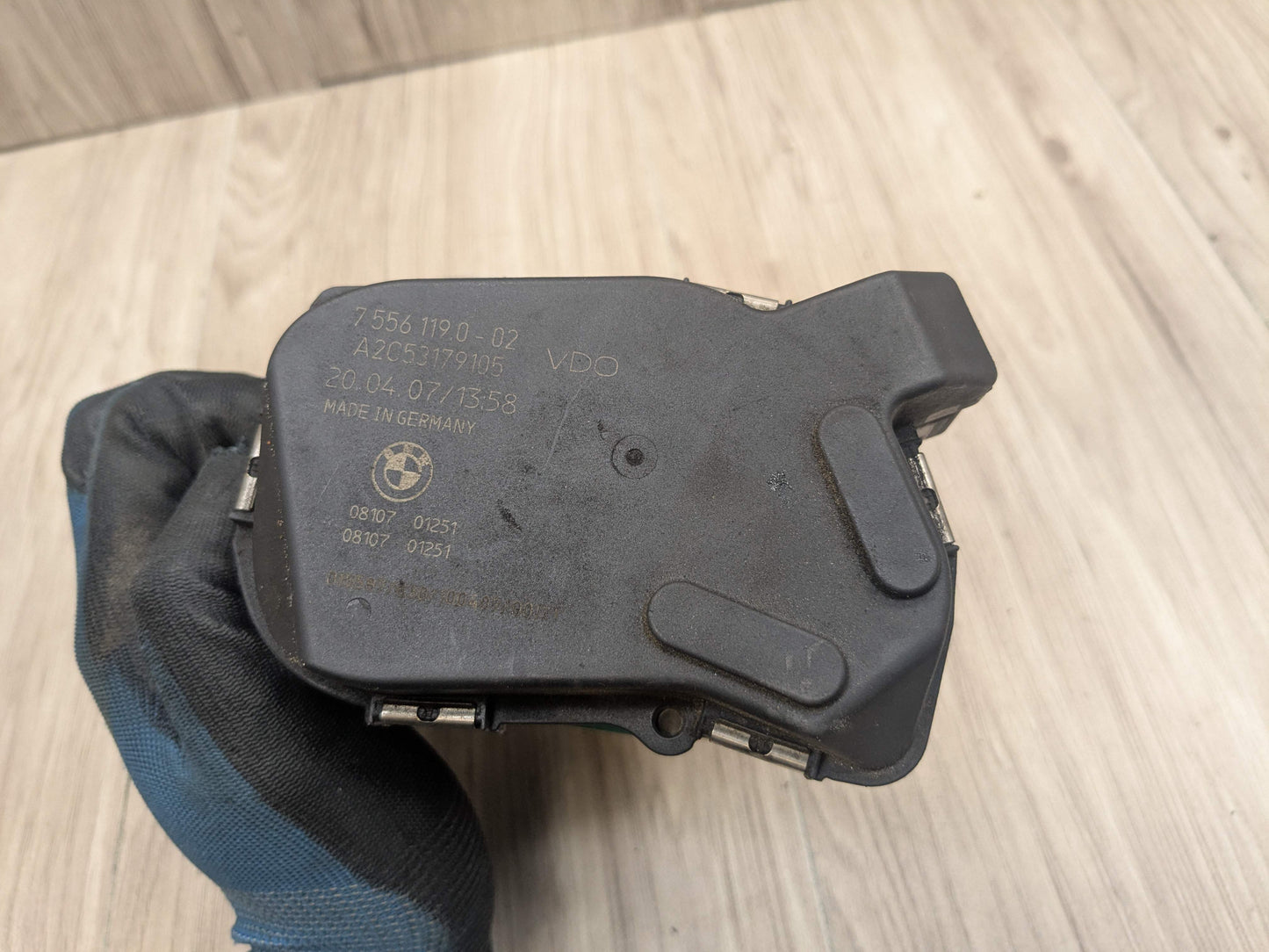 OEM BMW E60 E71 E82 E88 E89 E90 E92 E93 F01 F02 135 335 Engine N54 Throttle Body