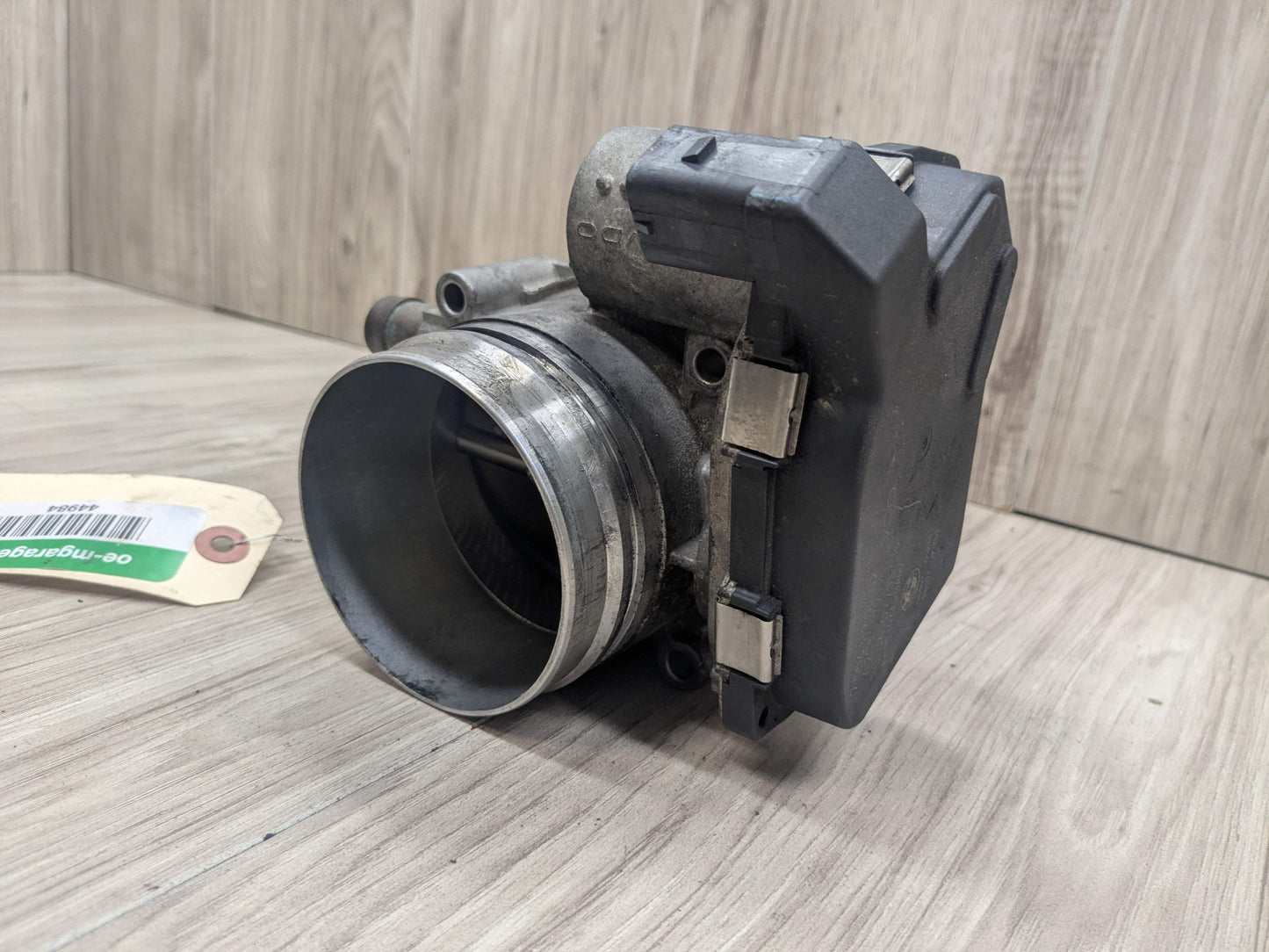 OEM BMW E60 E71 E82 E88 E89 E90 E92 E93 F01 F02 135 335 Engine N54 Throttle Body