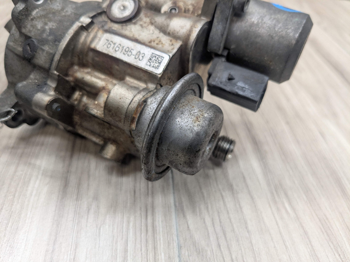 07-13 OEM BMW E60 E82 E90 E92 F10 HPFP High Pressure Fuel Pump Engine N54 N55