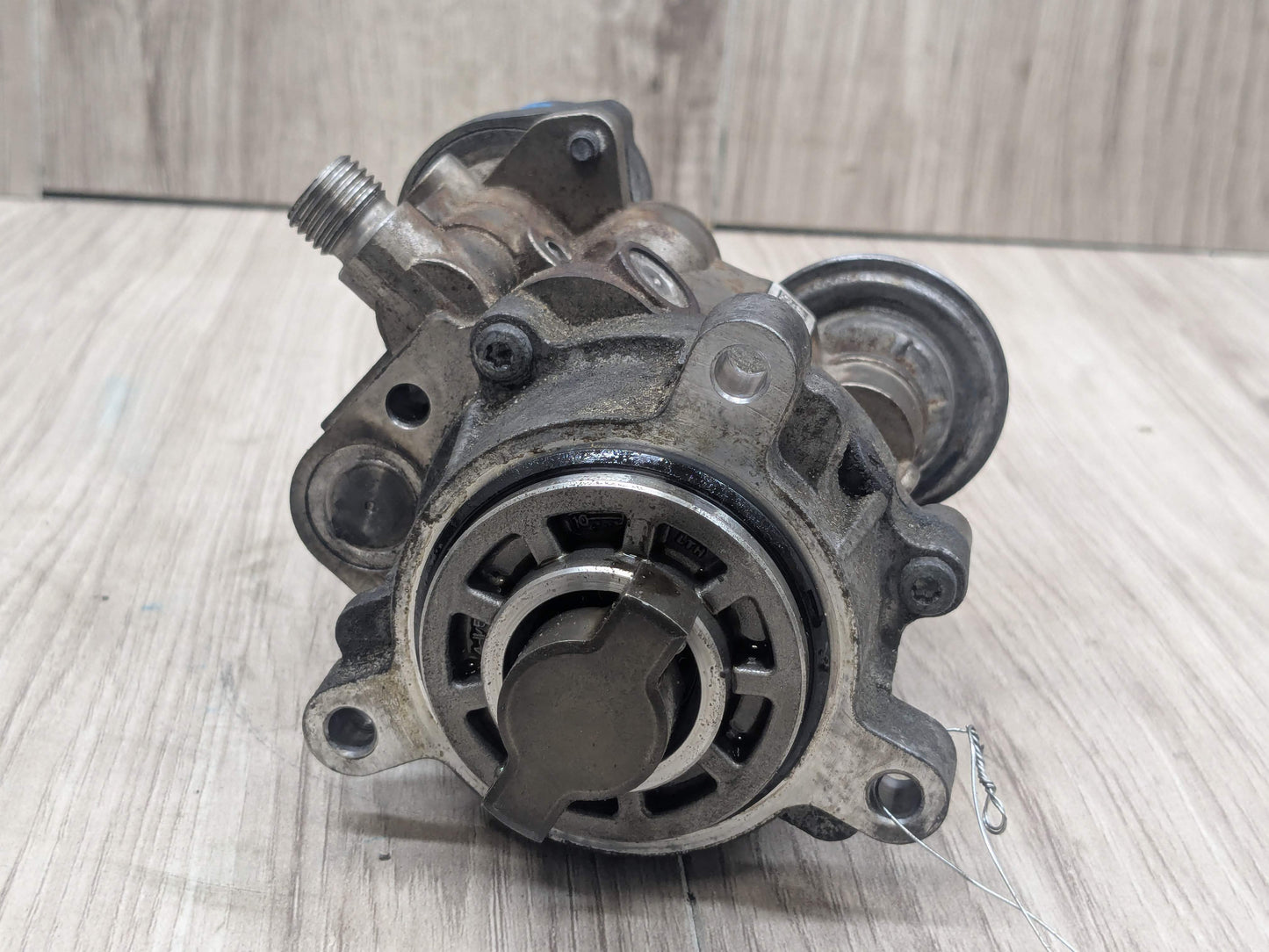 07-13 OEM BMW E60 E82 E90 E92 F10 HPFP High Pressure Fuel Pump Engine N54 N55