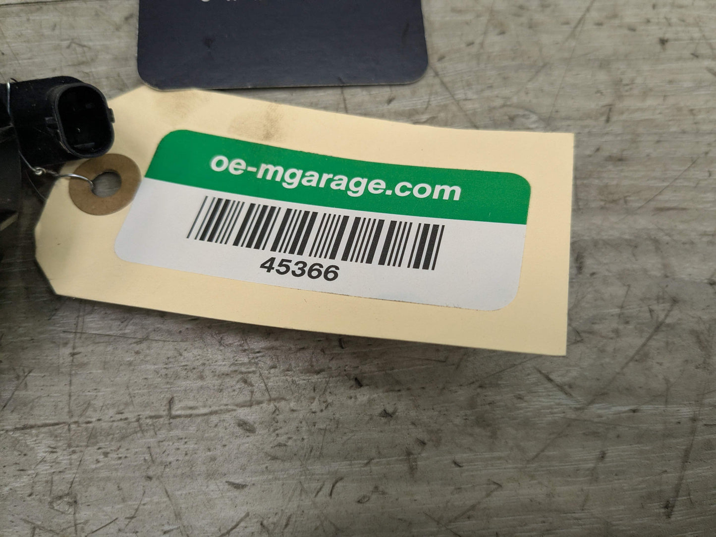 17-21 OEM AUDI A4 A5 Q5 SQ5 Body Impact Sound Actuator Sensor