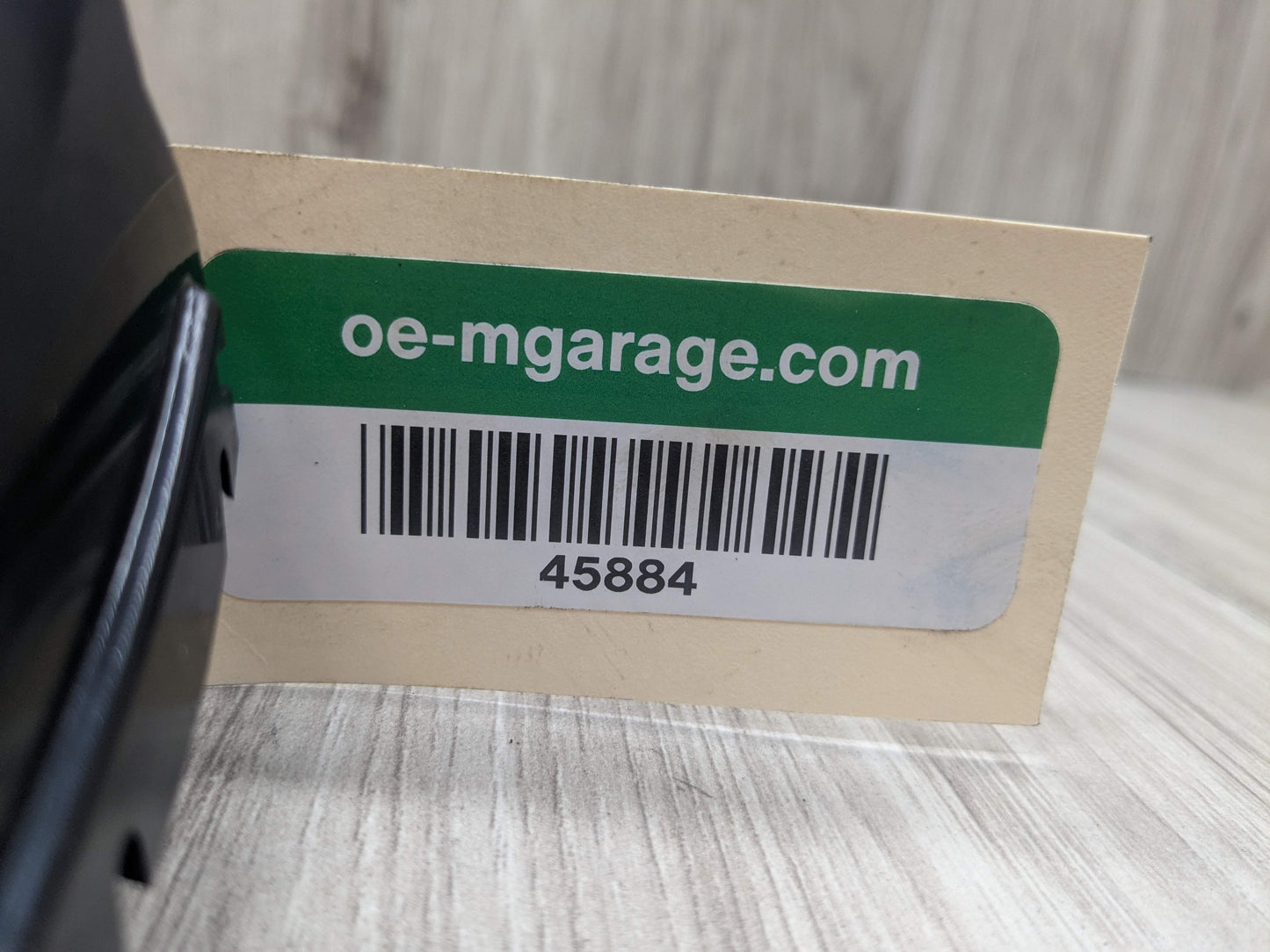 OEM BMW F22 F23 F87 228 230 M235 M240 M2 Dash Left Driver Air Vent Lock Button