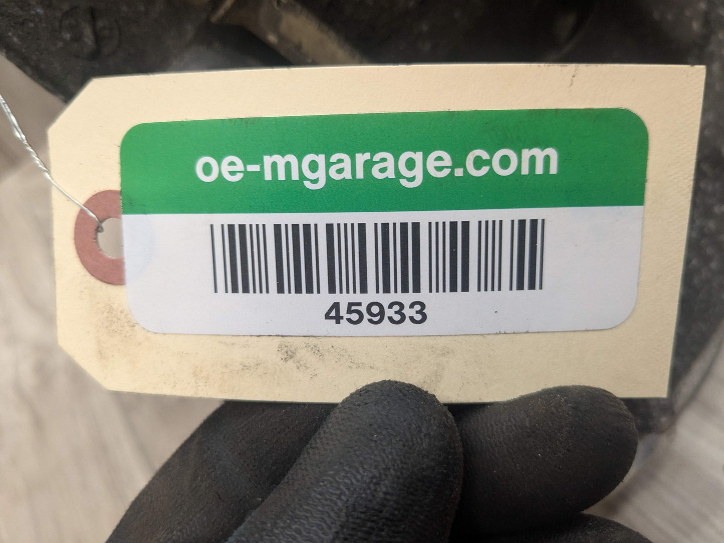 17-23 OEM BMW G30 530 540 M5550 REAR Right Passenger Hub Knuckle Bearing Carrier