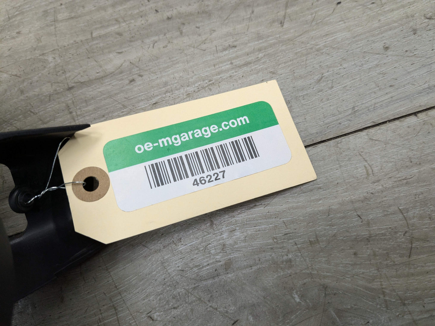 14-19 OEM BMW F15 F16 X5 X6 M SPORT Steering Wheel Trim Bezel Cover