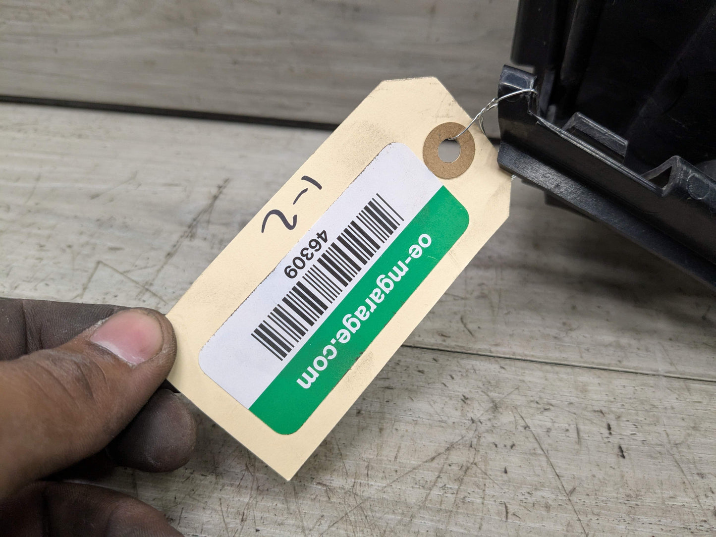 15-19 OEM BMW F16 X6 Rear Left Driver Bumper Supports Brackets Mounts Guide PAIR