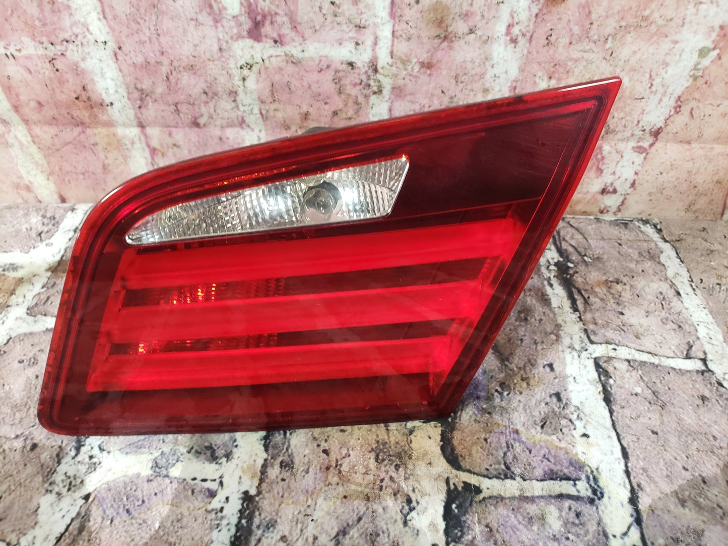 BMW 10-13 F10 Inner Taillight Taillamp Rear Brake Light Lamp Right Pre LCI