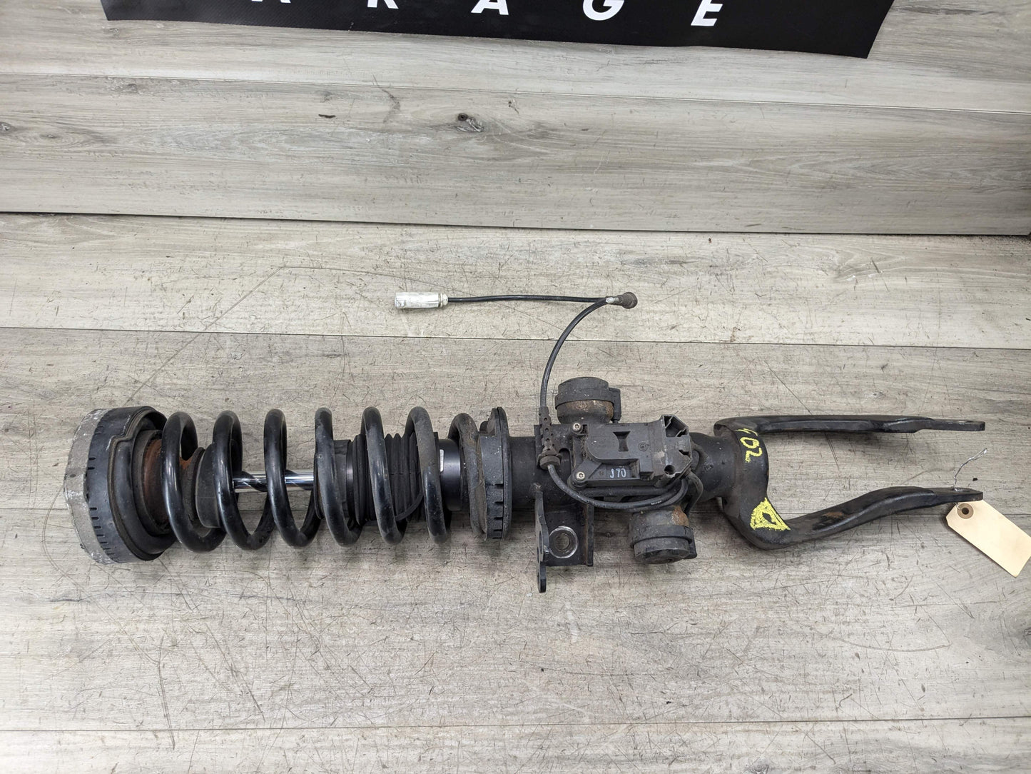10-12 OEM BMW F01 F02 750 AWD Front Left Suspension Strut Shock Spring VDC