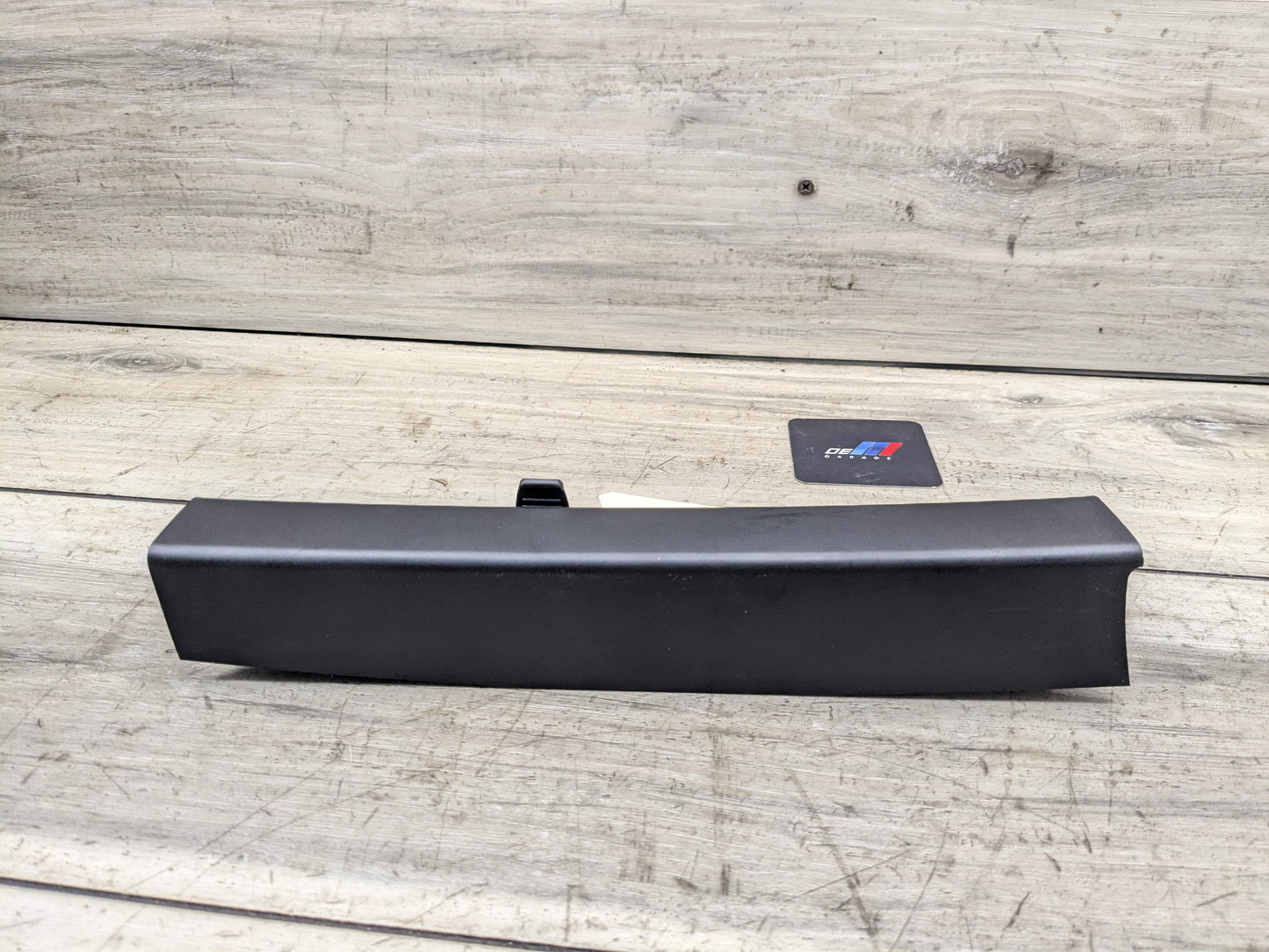 OEM BMW F10 528 535 550 M5 Rear Right Passenger Door Vent Glass Window Sun Shade