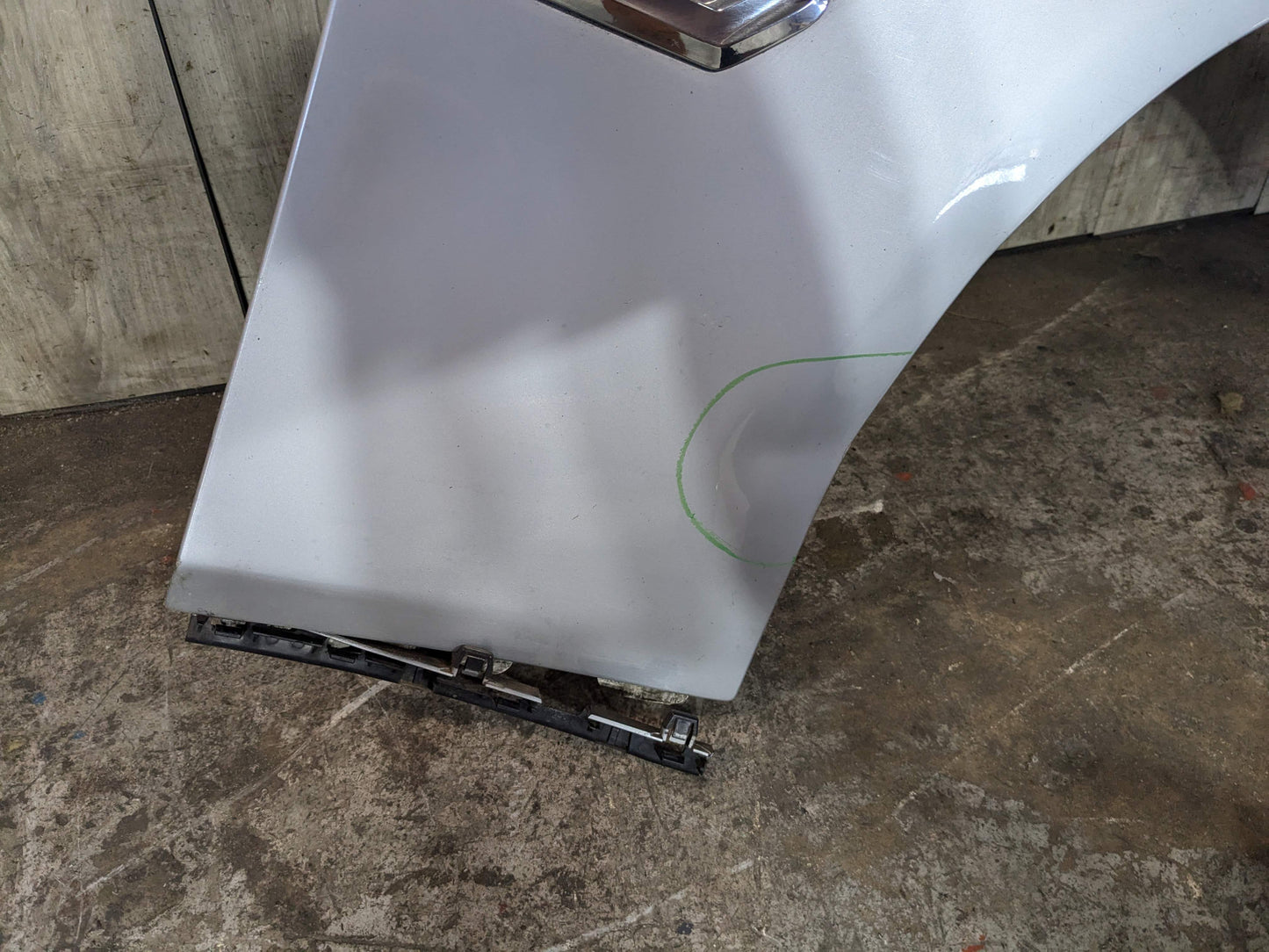 09-15 OEM BMW F01 F02 740 750 Front Right Passenger Side Fender Panel Silver