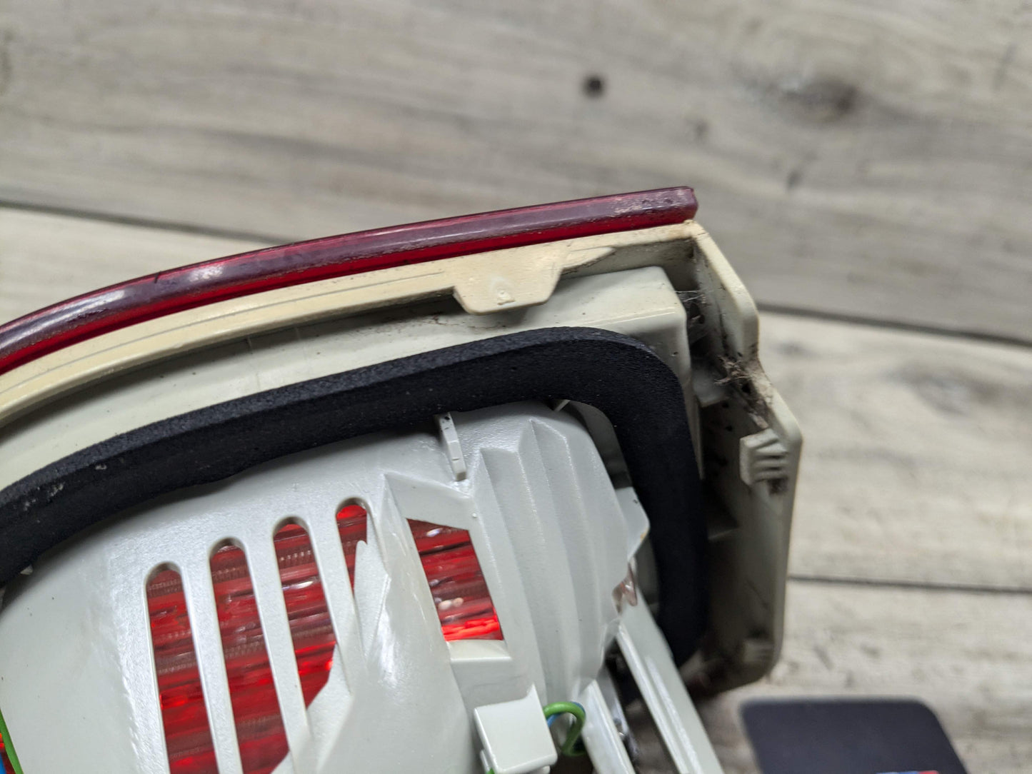 09-11 OEM BMW E90 Sedan Rear Right Passenger Side Inner Tail Light Trunk Lid