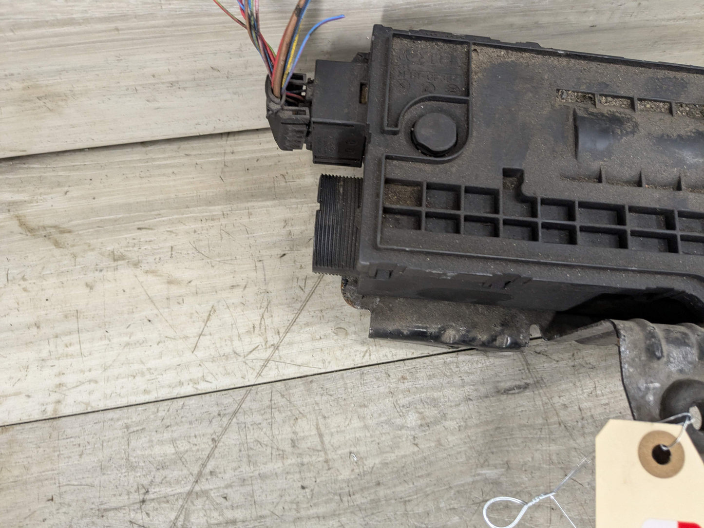 09-15 OEM BMW F01 F02 740 750 Emergency Parking Brake Actuator Unit Motor