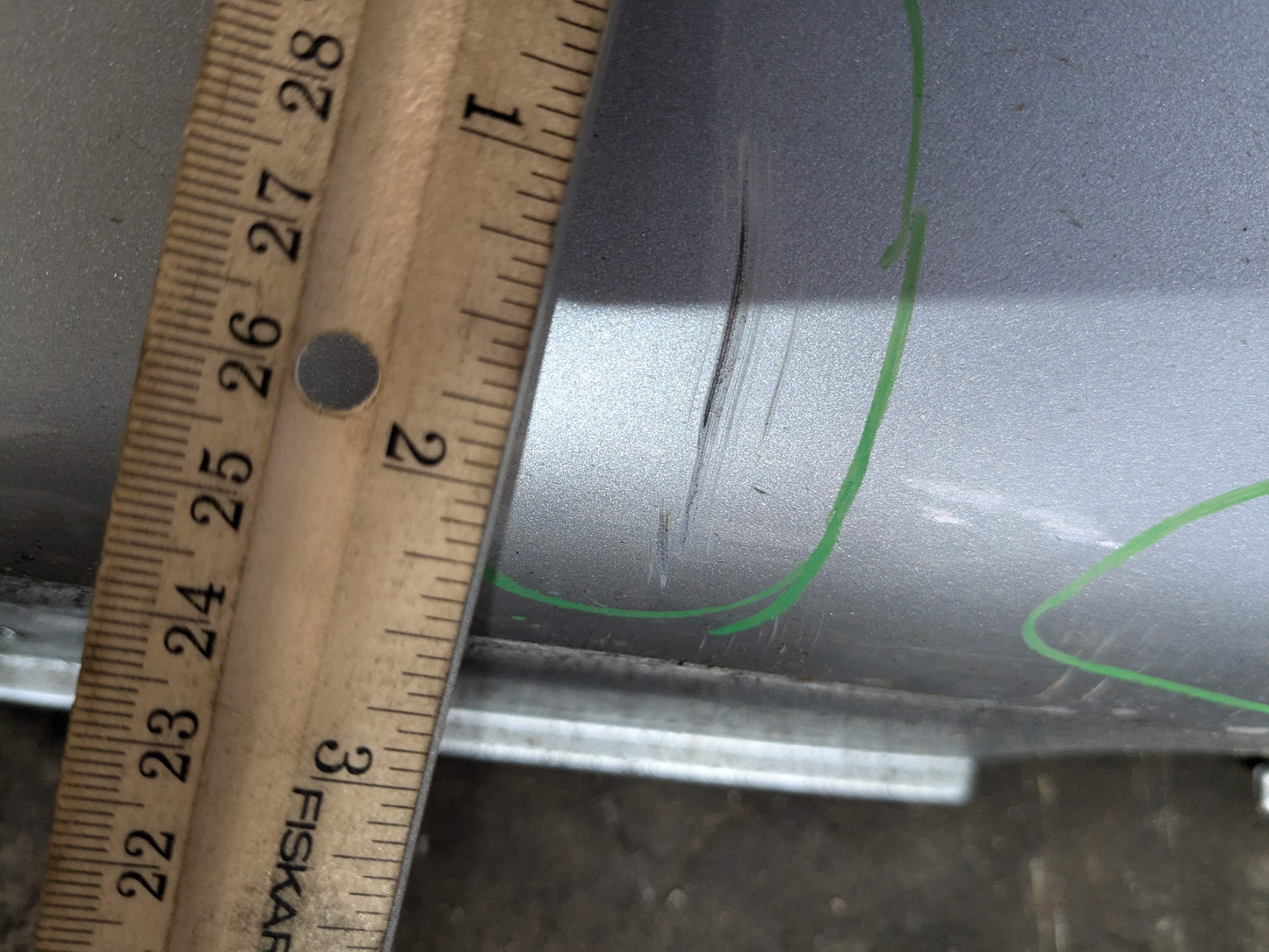 *SCRATCHES* 10-14 OEM BMW E71 X6M Right Passenger Side Skirt Rocker Panel Silver