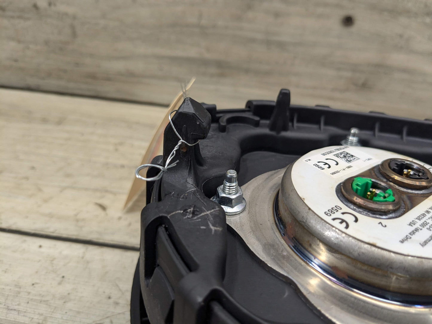 OEM BMW E82 E90 E92 E93 Front Driver SPORT Steering Wheel Airbag Air Bag