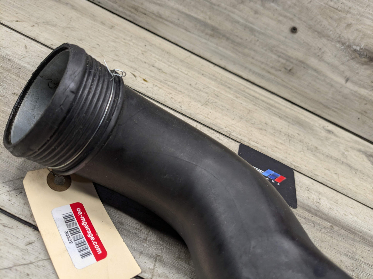 06-13 OEM BMW E82 E88 E90 E92 E93 135 335 Charge Air Induction Tract Pipe Hose